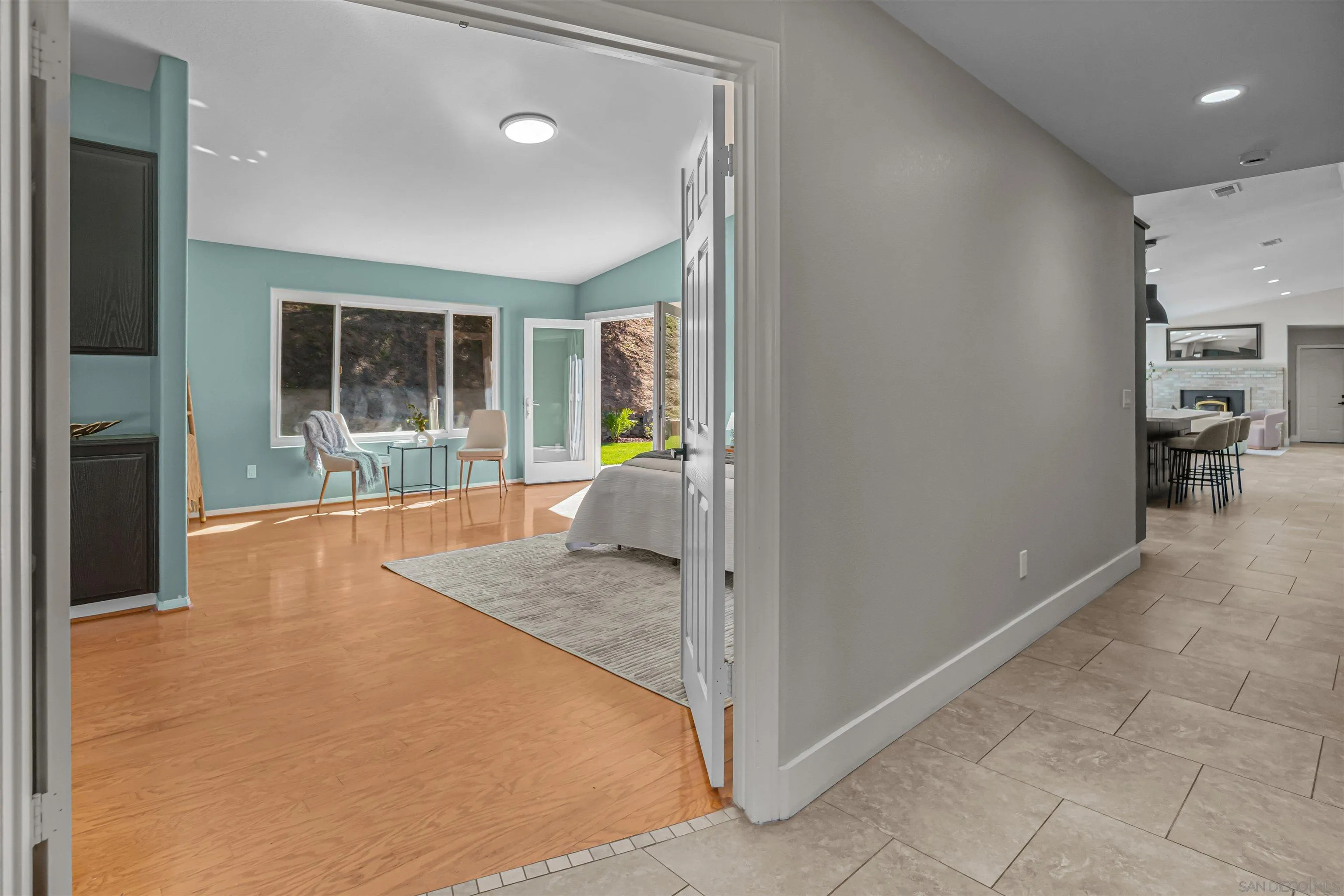 https://cdn.realtyfeed.com/cdn/127/250043071/854197477e672b96ae1bd052afe3716e.webp