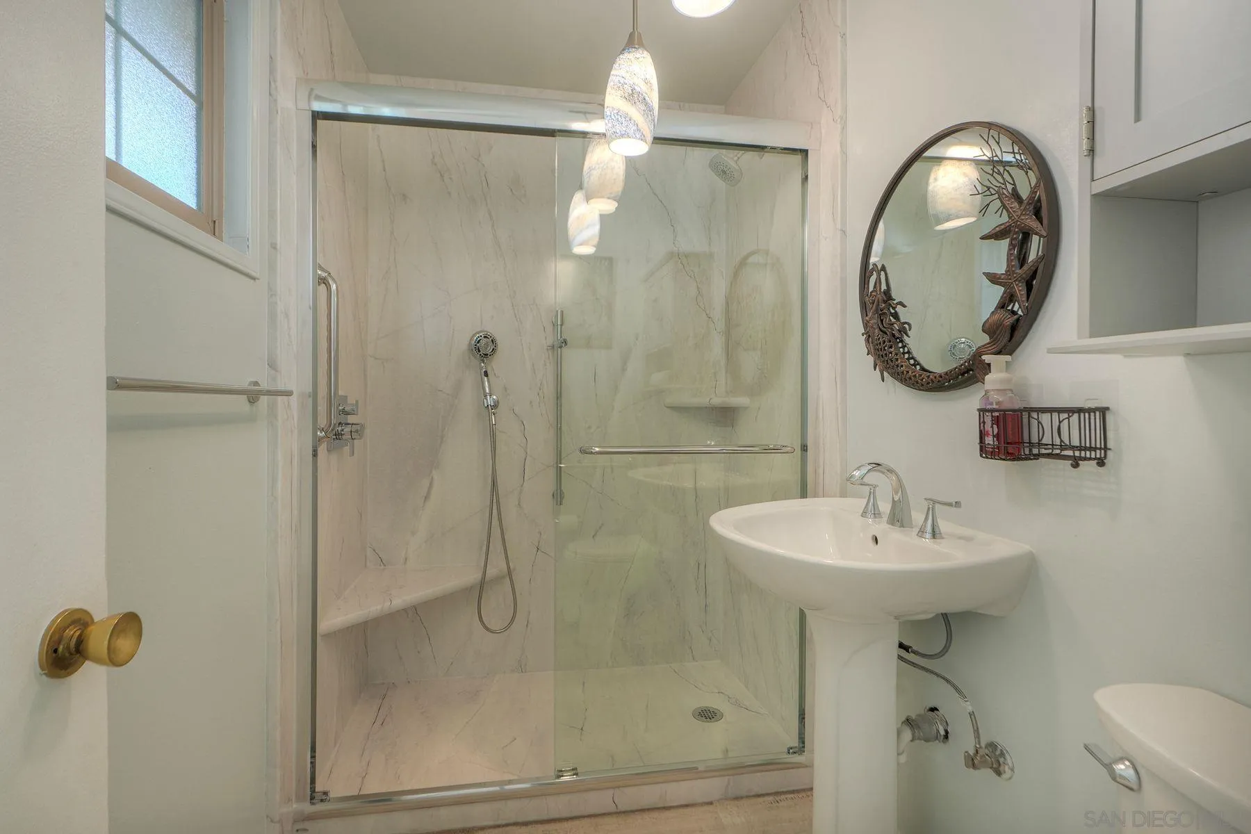 https://cdn.realtyfeed.com/cdn/127/250043083/395066174e3f989b1287556880fd5a41.webp