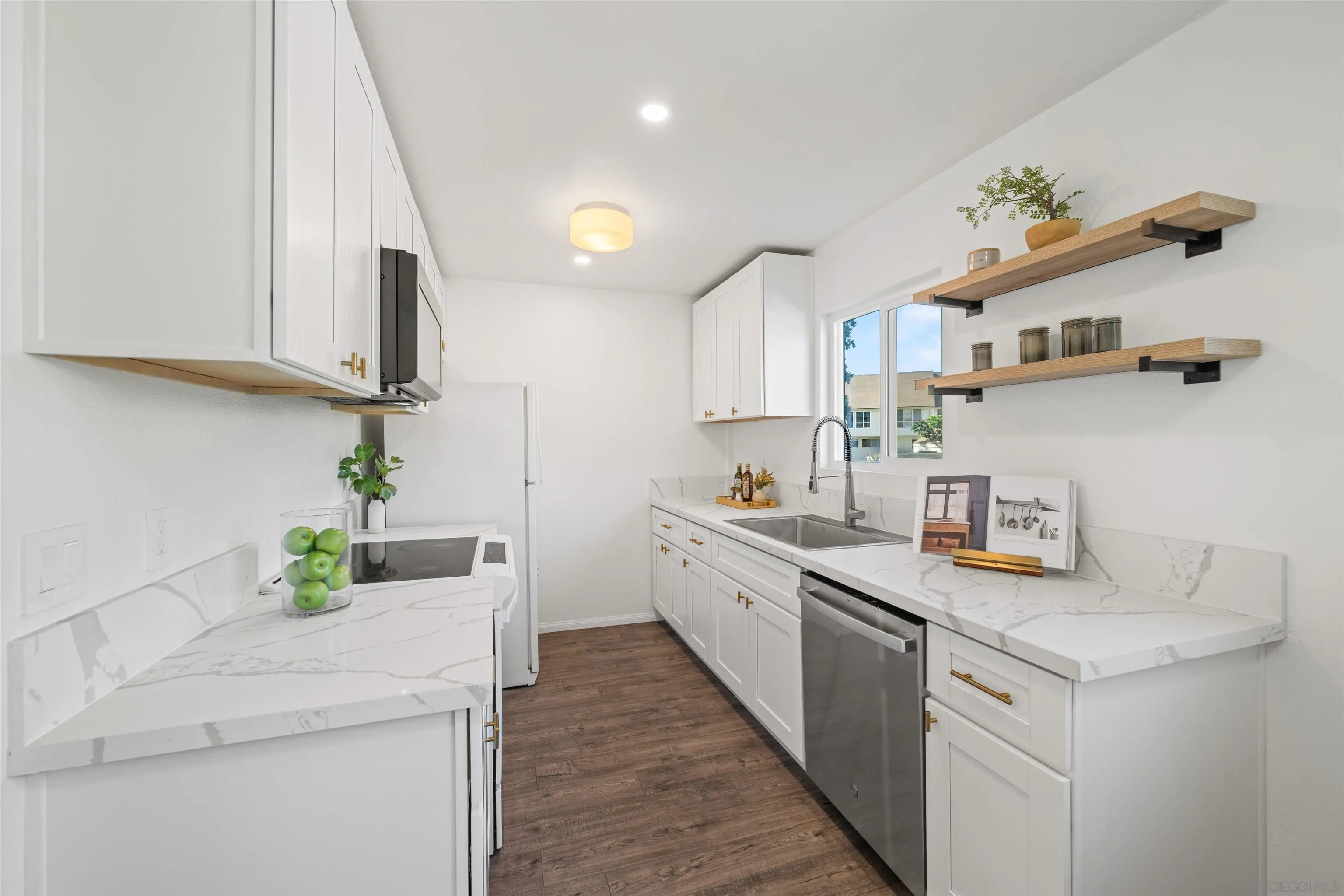 6295 Rancho Mission UNIT 108, San Diego, CA, 92108