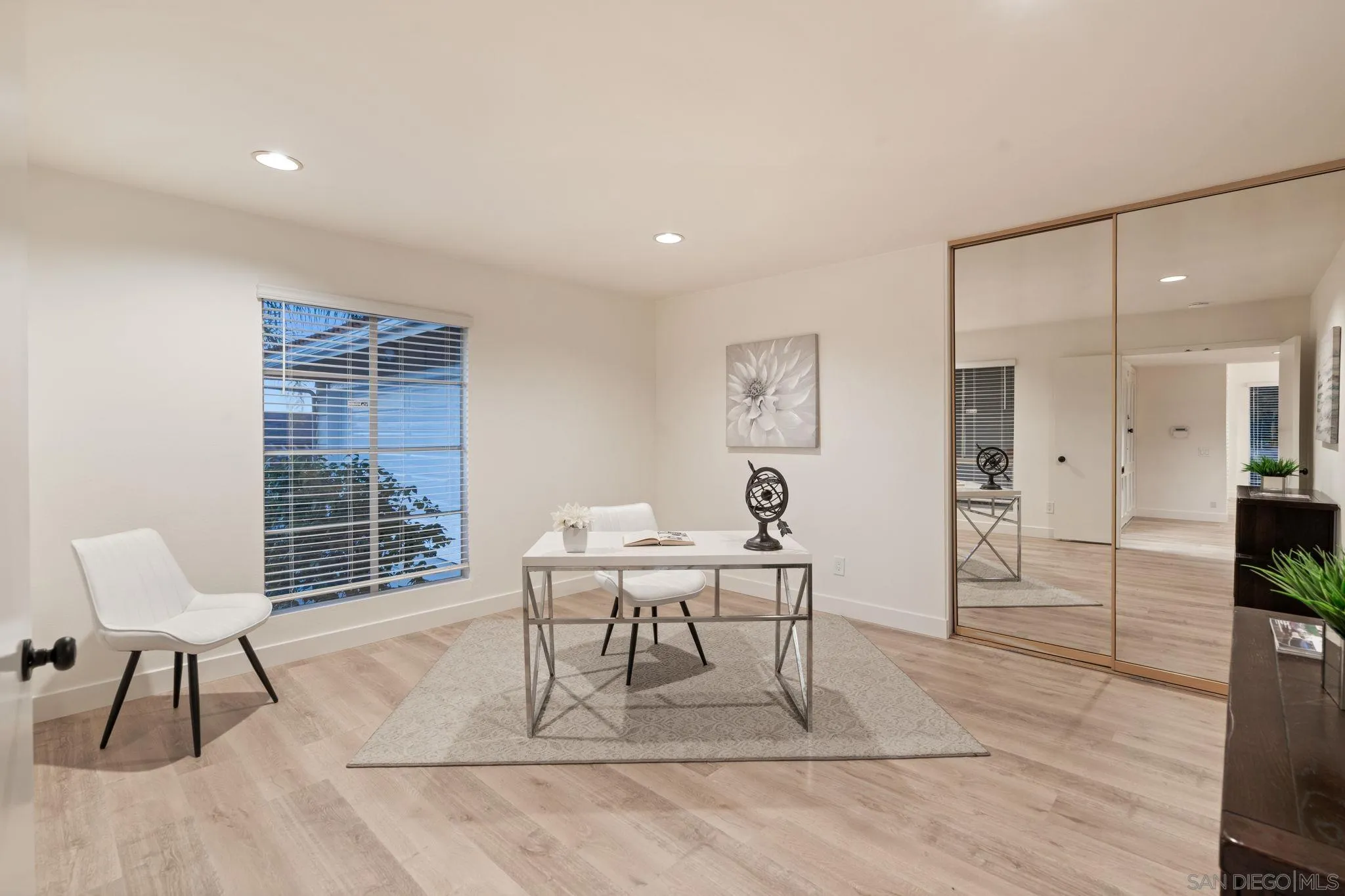 https://cdn.realtyfeed.com/cdn/127/250043098/5633fe48c08bc4a4dac34ecaad1236b5.webp
