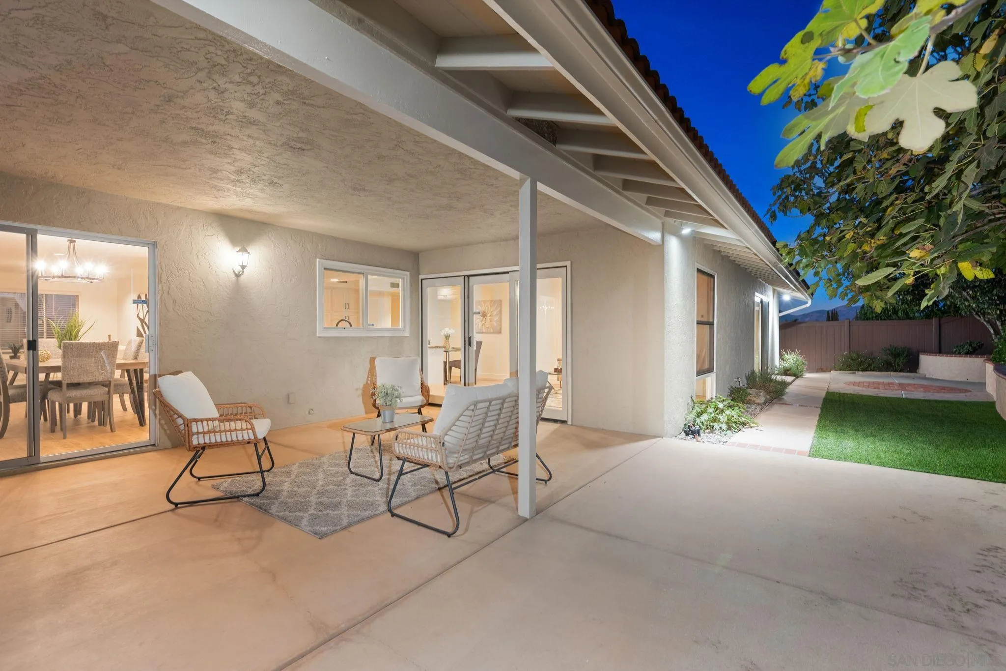 https://cdn.realtyfeed.com/cdn/127/250043098/bcf72ee96908cf977b810210c104a781.webp