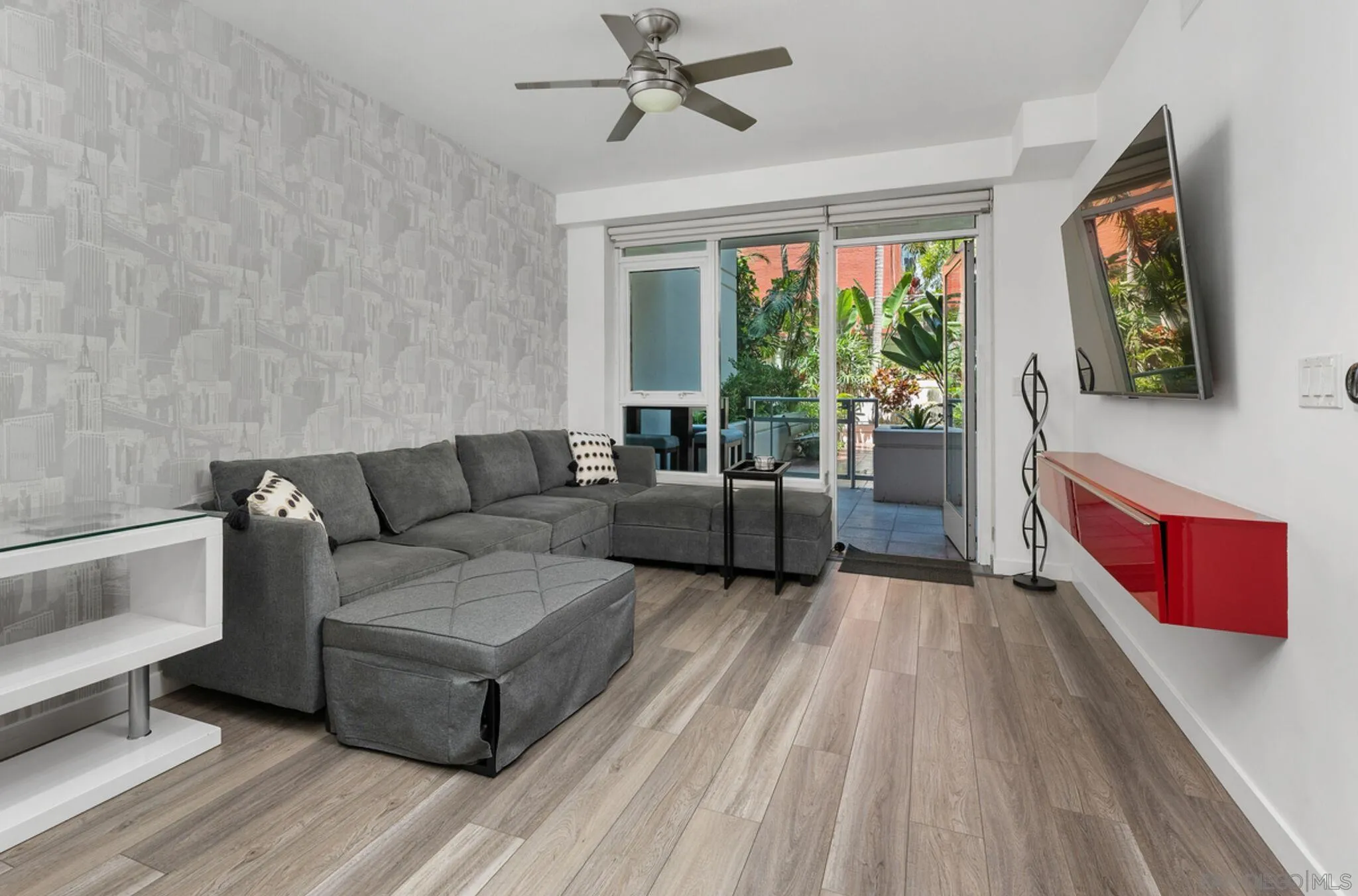 Photo #13: 250043099 Listing: Photo #13