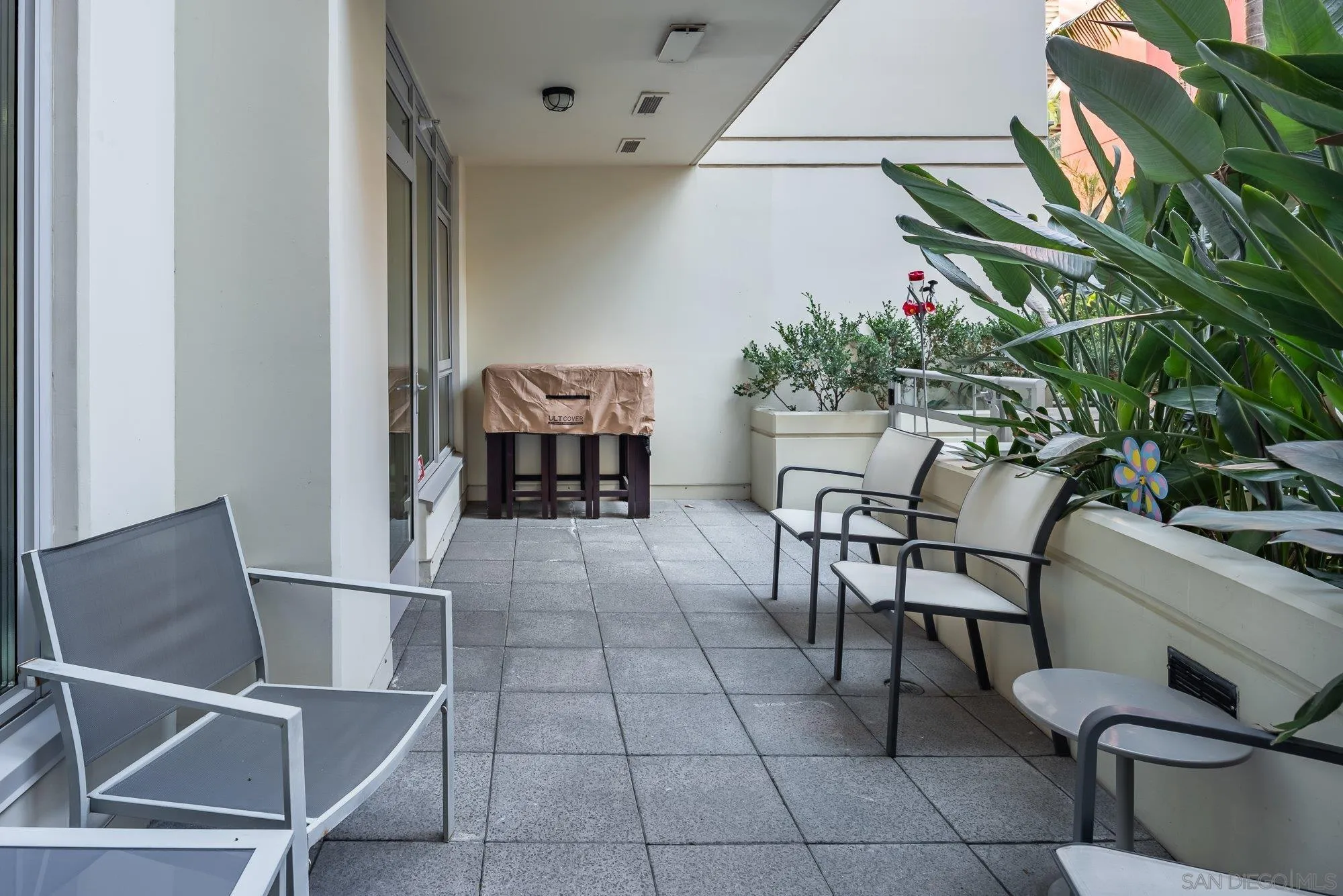 Photo #12: 250043099 Listing: Photo #12