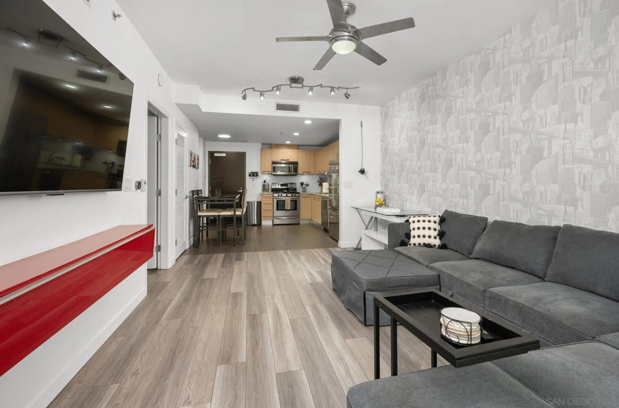 Photo #14: 250043099 Listing: Photo #14