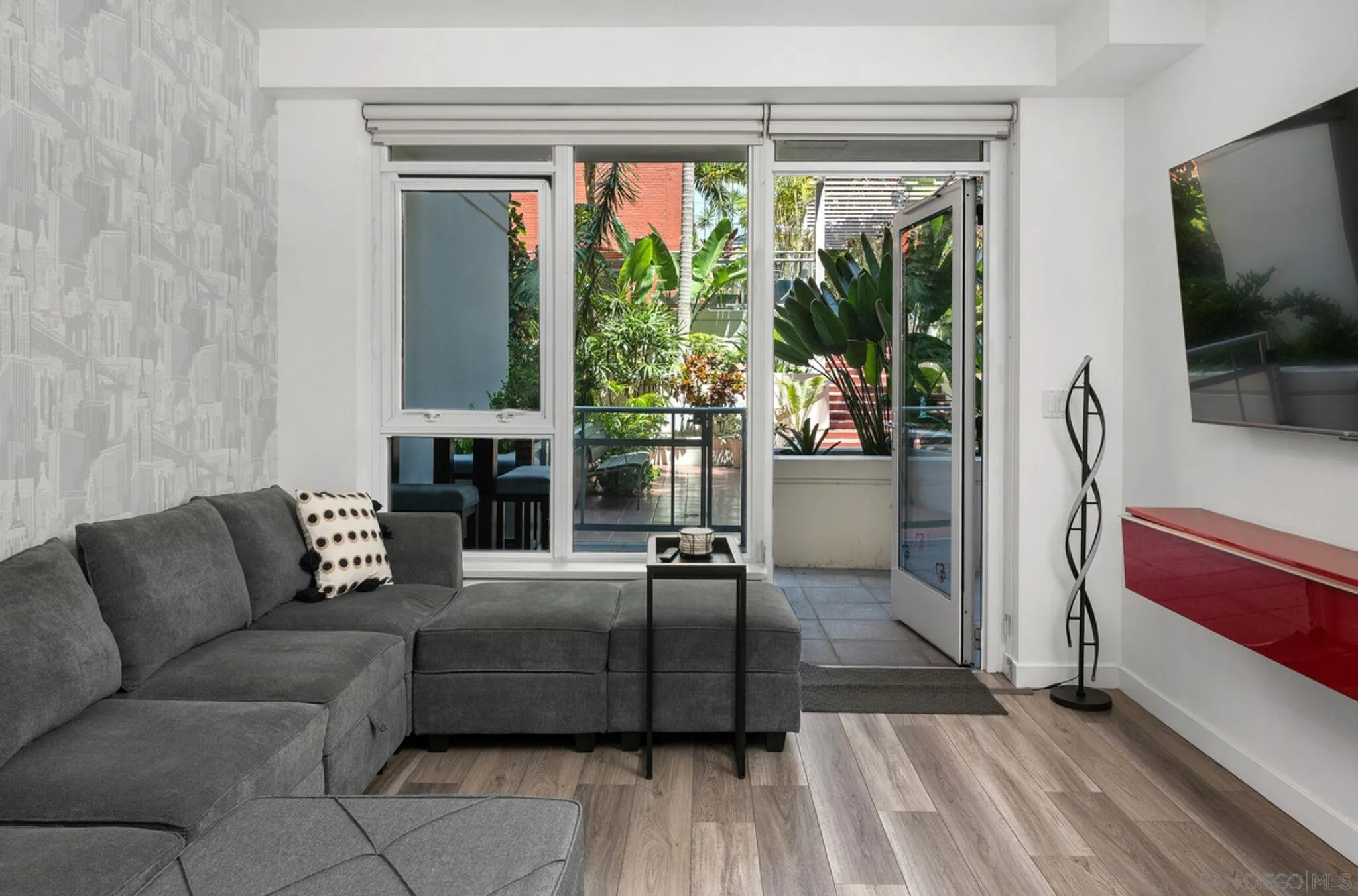 Photo #9: 250043099 Listing: Photo #9