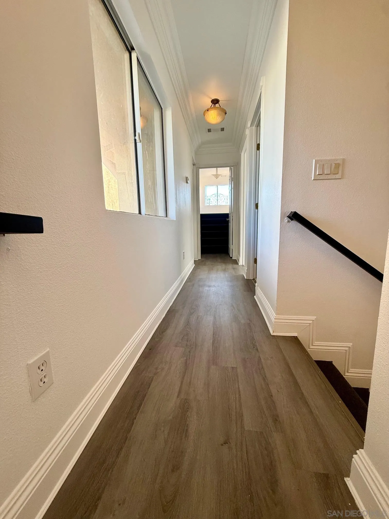 https://cdn.realtyfeed.com/cdn/127/250043106/237a23e2407d30427939f2858659cdc4.webp