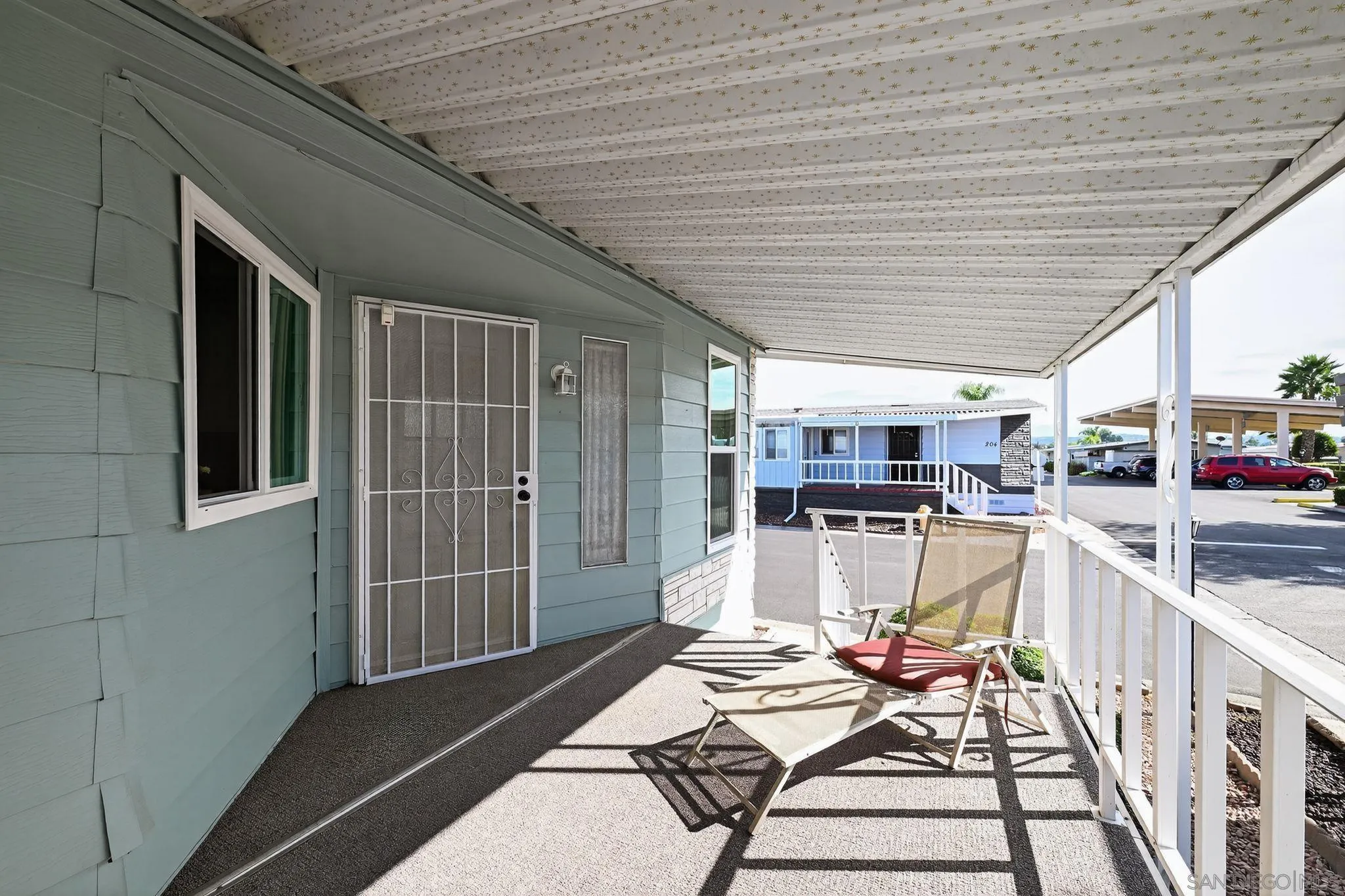 https://cdn.realtyfeed.com/cdn/127/250043107/927422f8b9a7c39f18ba63c7bb930d62.webp
