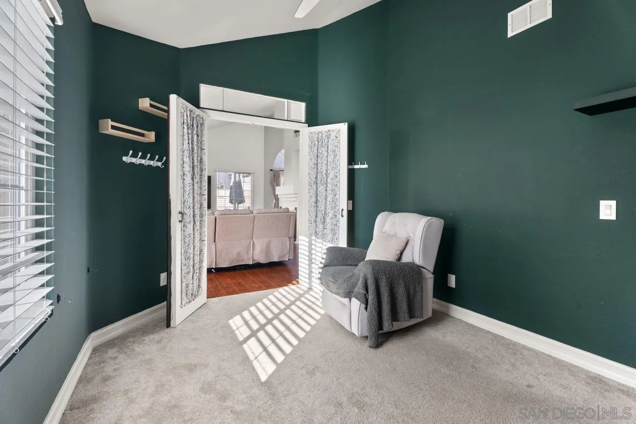 Photo #22: 250043117 Listing: Photo #22