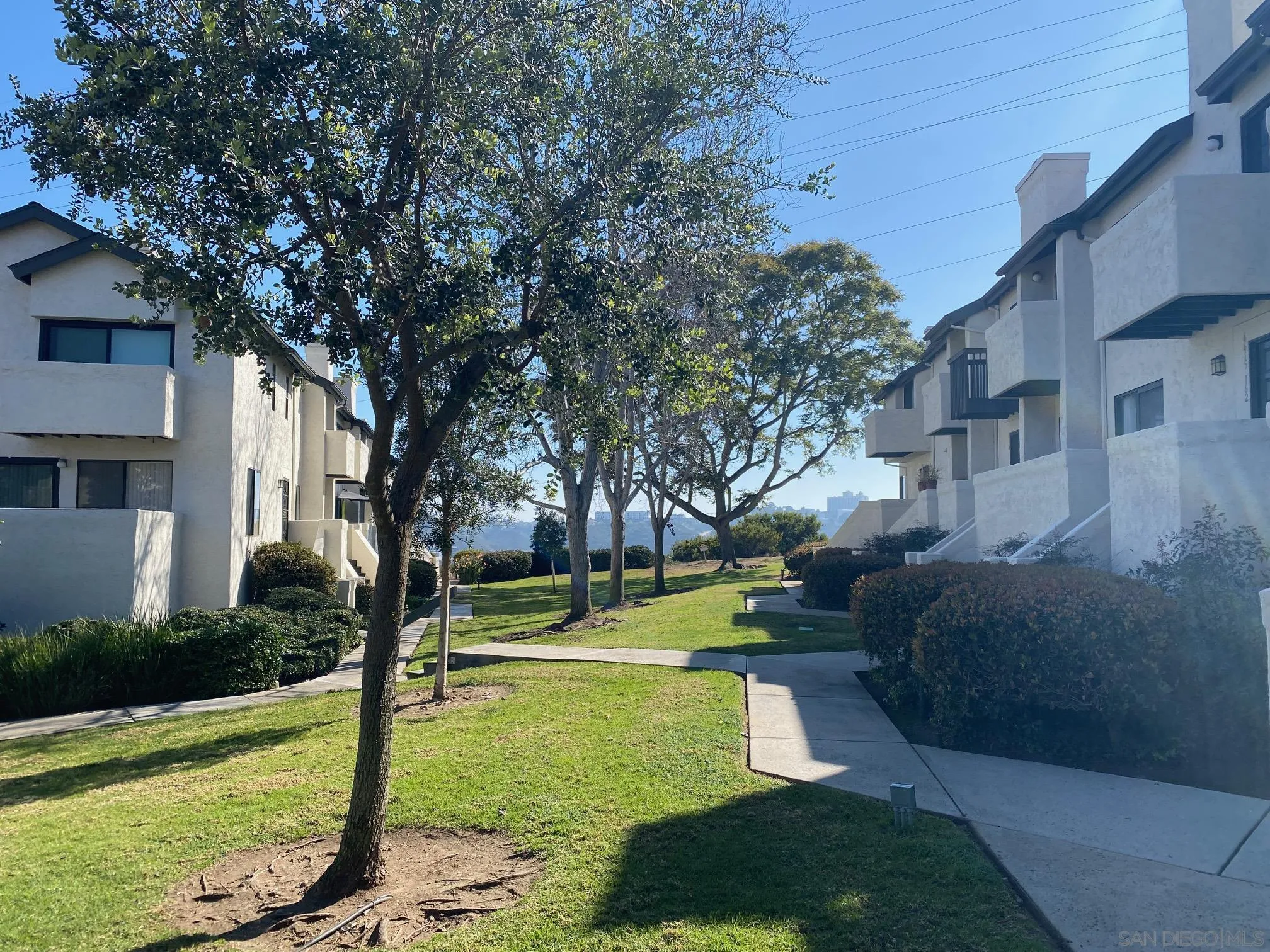 https://cdn.realtyfeed.com/cdn/127/250043121/2a133d2766c06fdb6397402d1d9b2386.webp