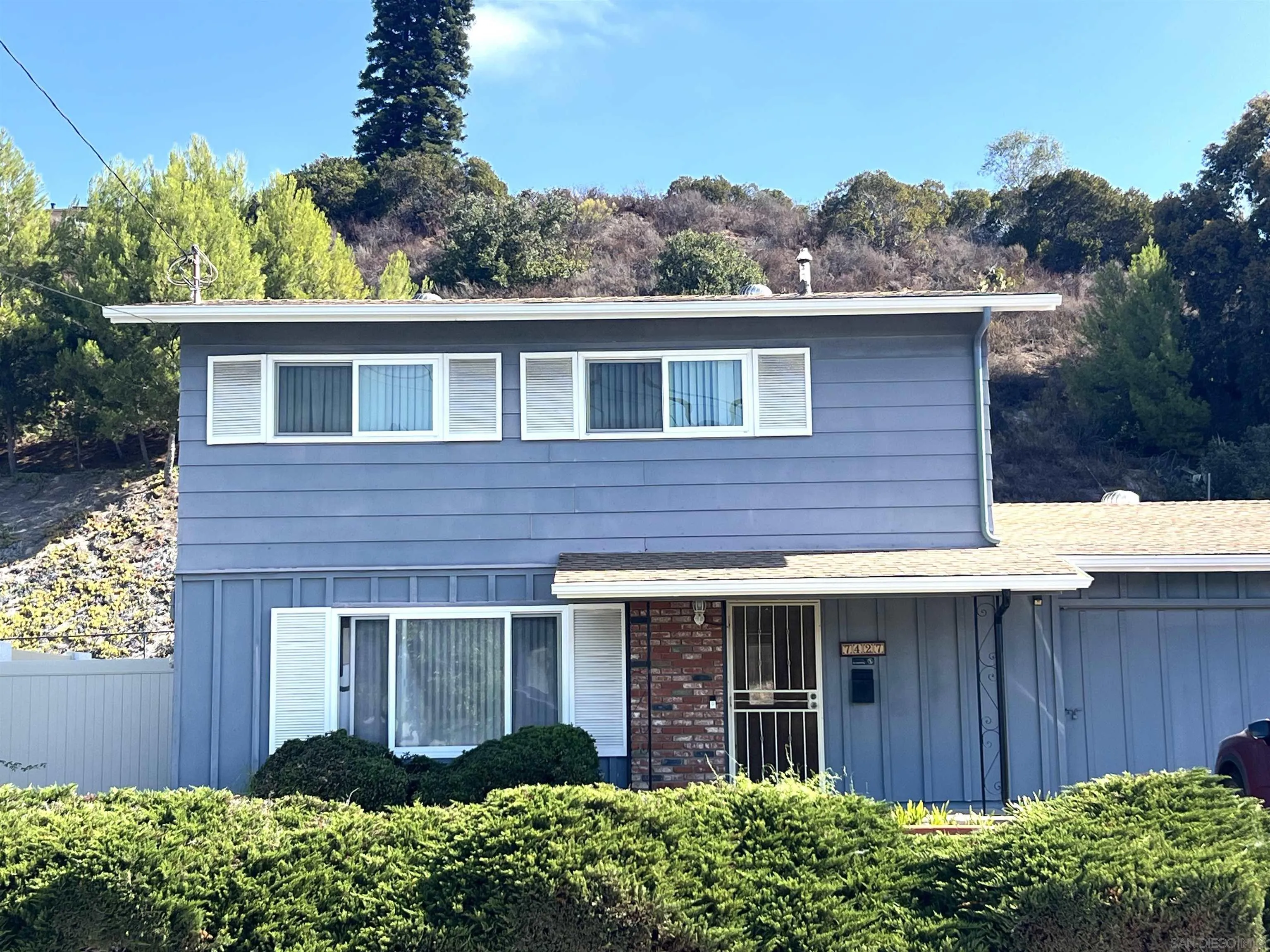 https://cdn.realtyfeed.com/cdn/127/250043133/49660248f711993eb236cdefcda5c285.webp