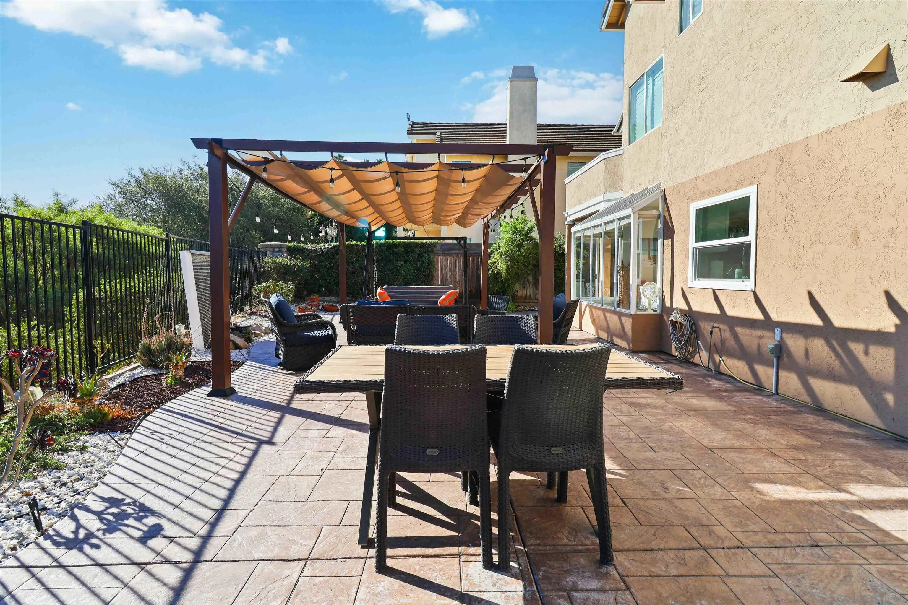https://cdn.realtyfeed.com/cdn/127/250043135/41d79a04e857003d7d14454c5d9c0319.webp