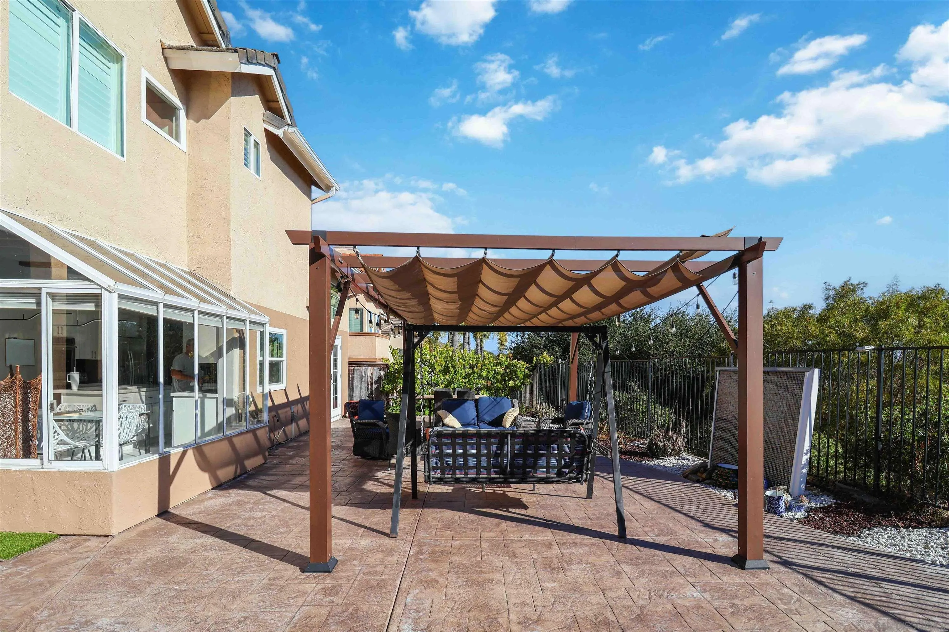 https://cdn.realtyfeed.com/cdn/127/250043135/50ca786a65c305851f9b8adfc72c4905.webp