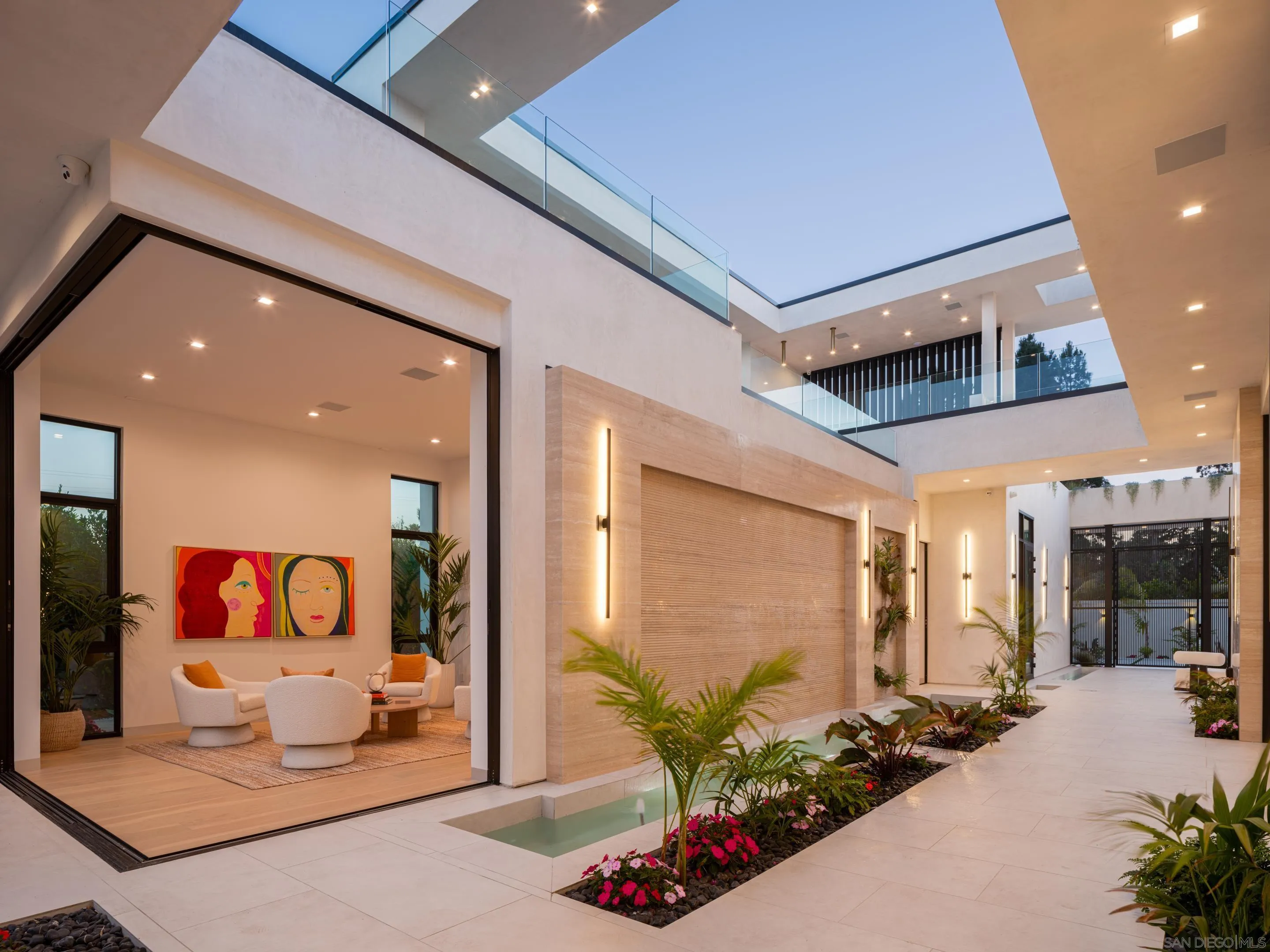 https://cdn.realtyfeed.com/cdn/127/250043137/534af9ab6c0047dd5c1180cc4cf95d24.webp