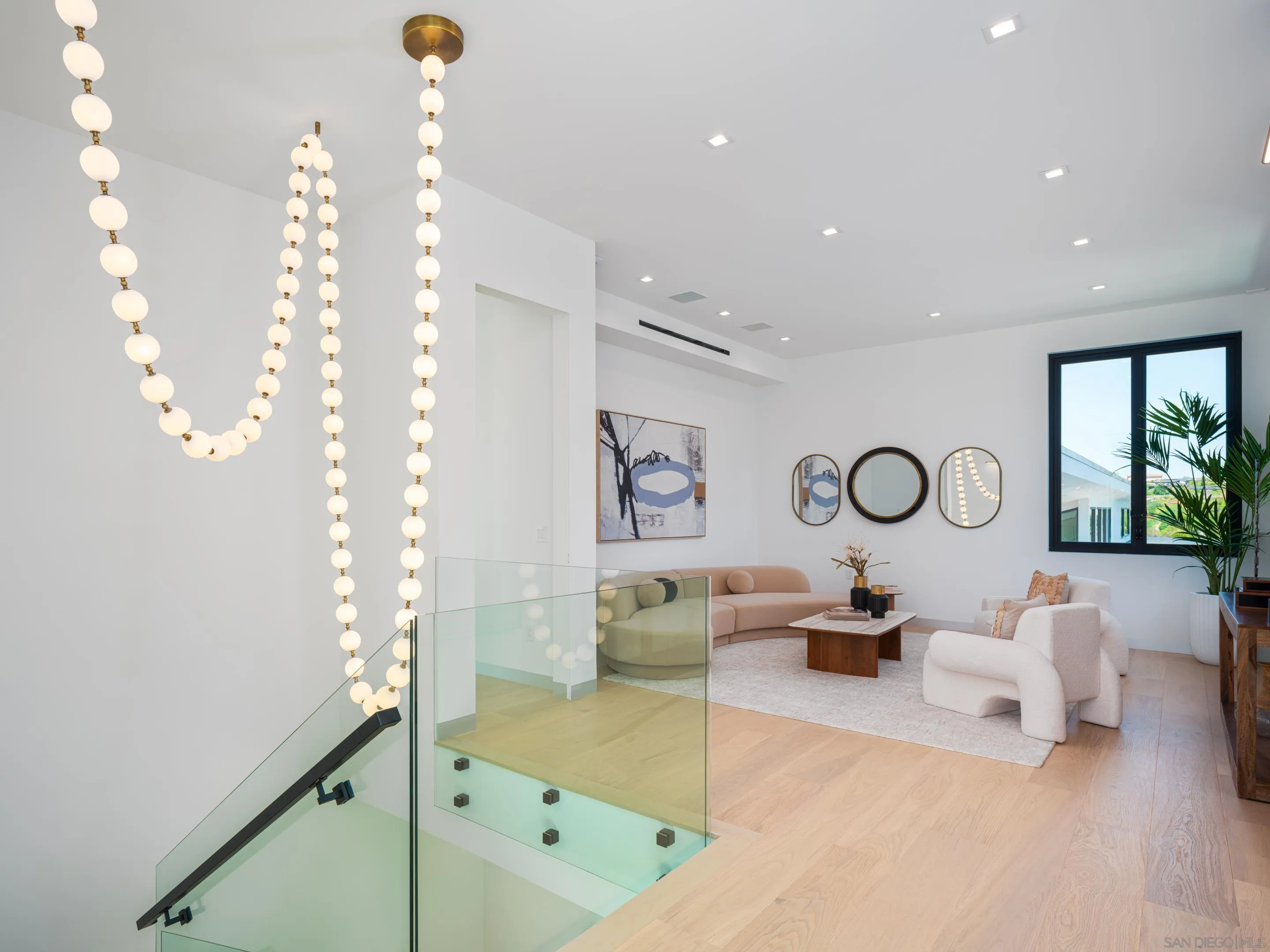 https://cdn.realtyfeed.com/cdn/127/250043137/dd569878e80e0084093c58728e276605.webp