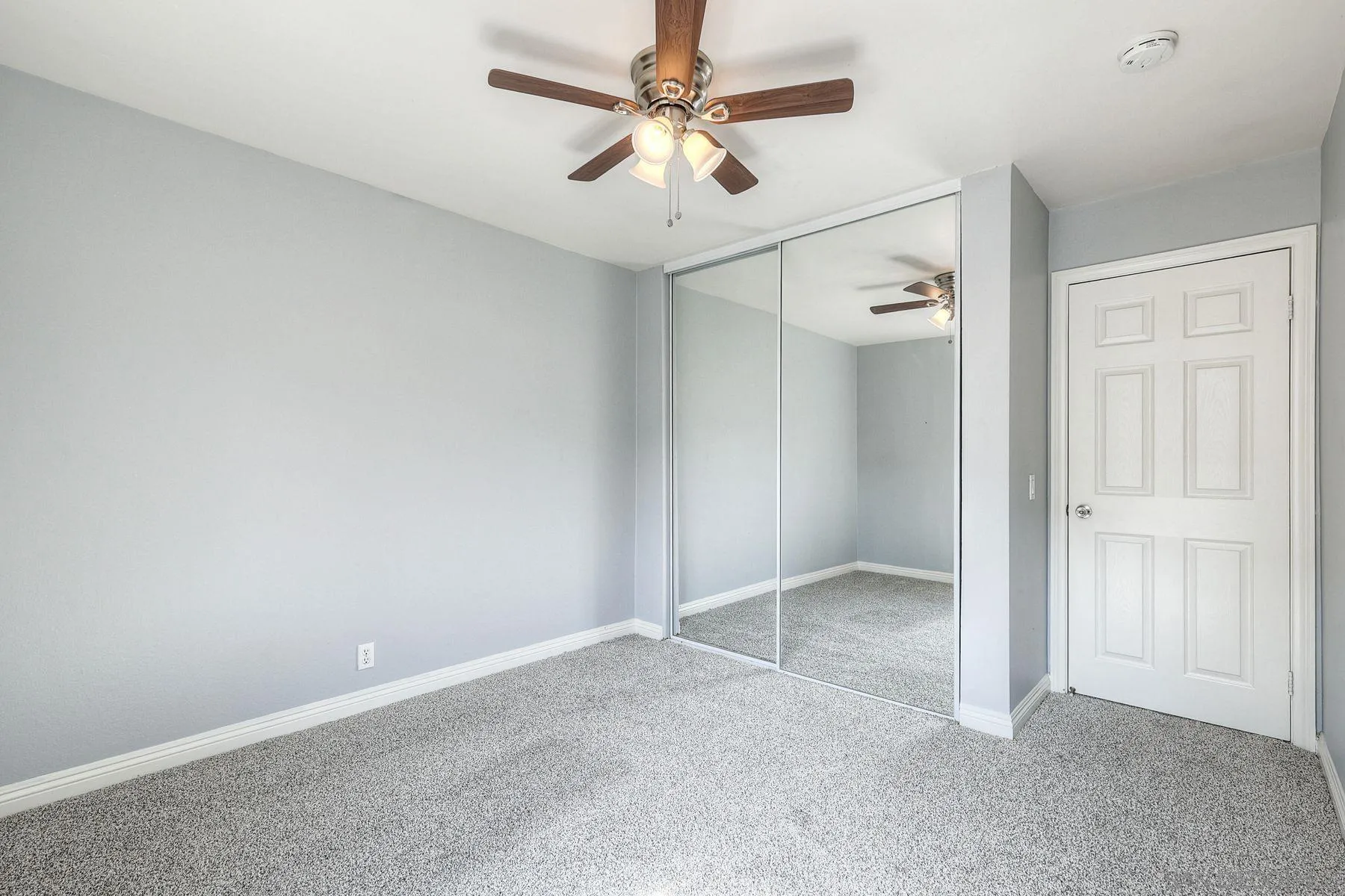 https://cdn.realtyfeed.com/cdn/127/250043139/3a5b959b9cac07825f78571c0fe9c86c.webp