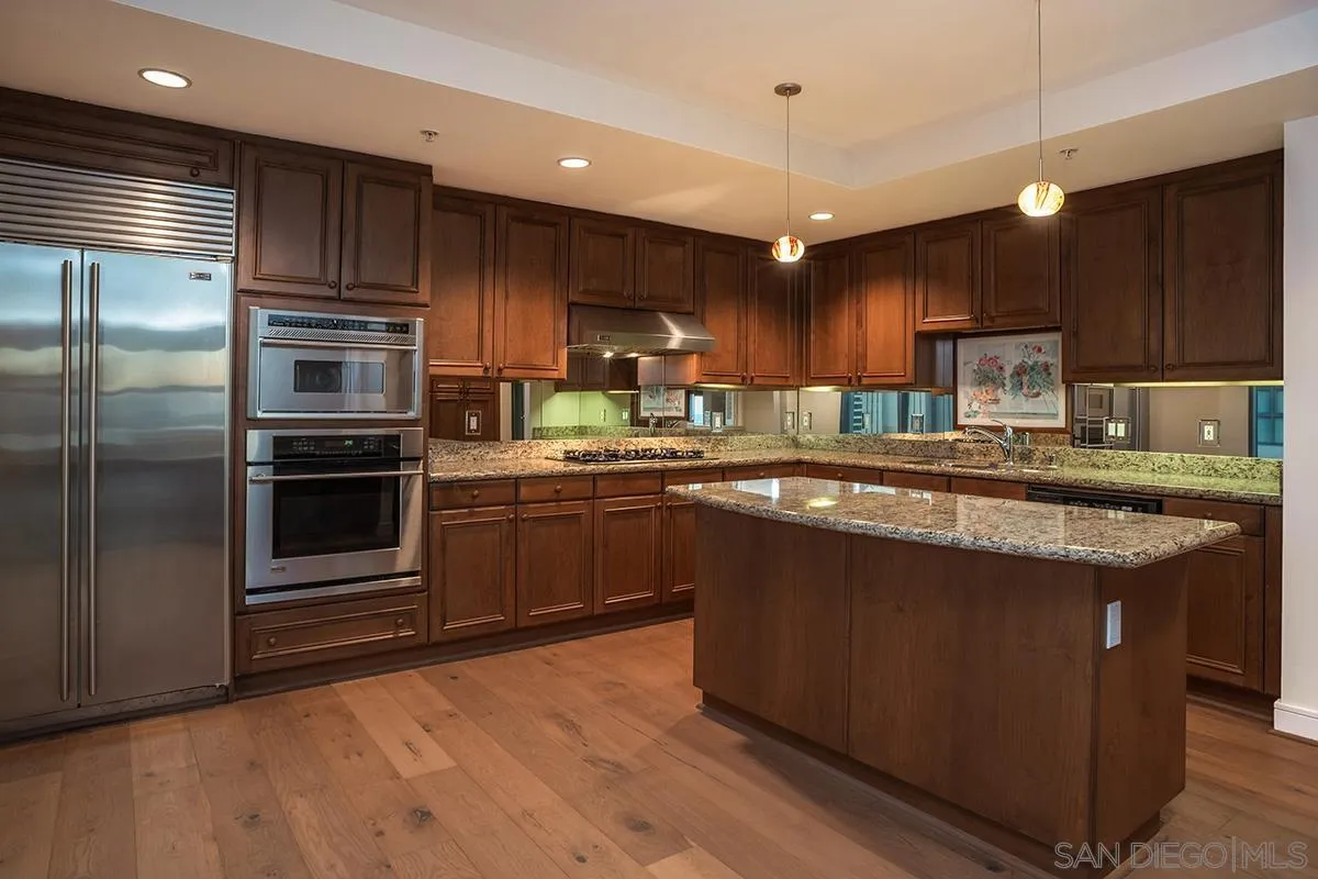 https://cdn.realtyfeed.com/cdn/127/250043159/3fa82617f70ab96d35a006a8851c73c8.webp