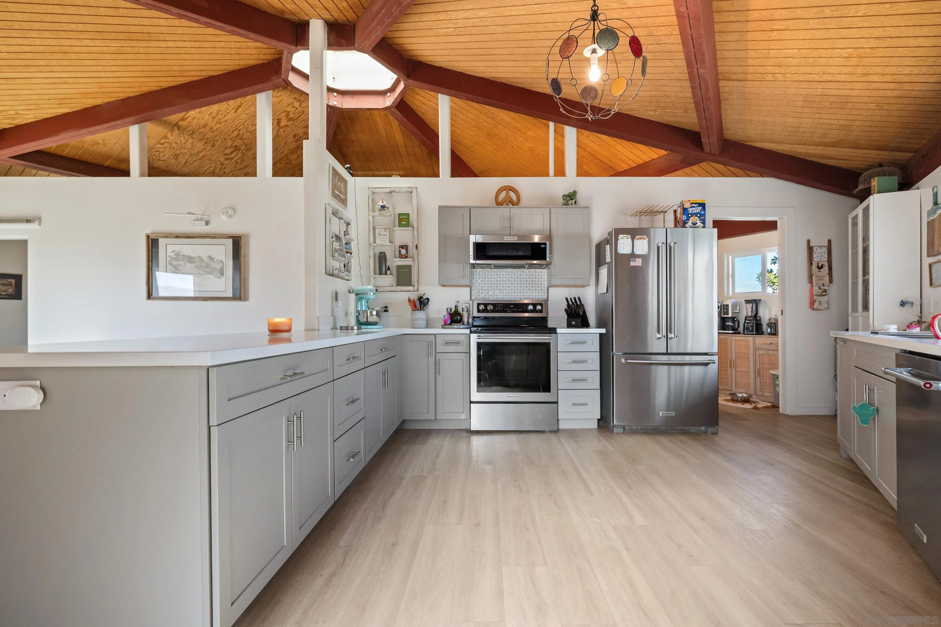 https://cdn.realtyfeed.com/cdn/127/250043179/b90108102260b5b916121a8e6d748f42.webp