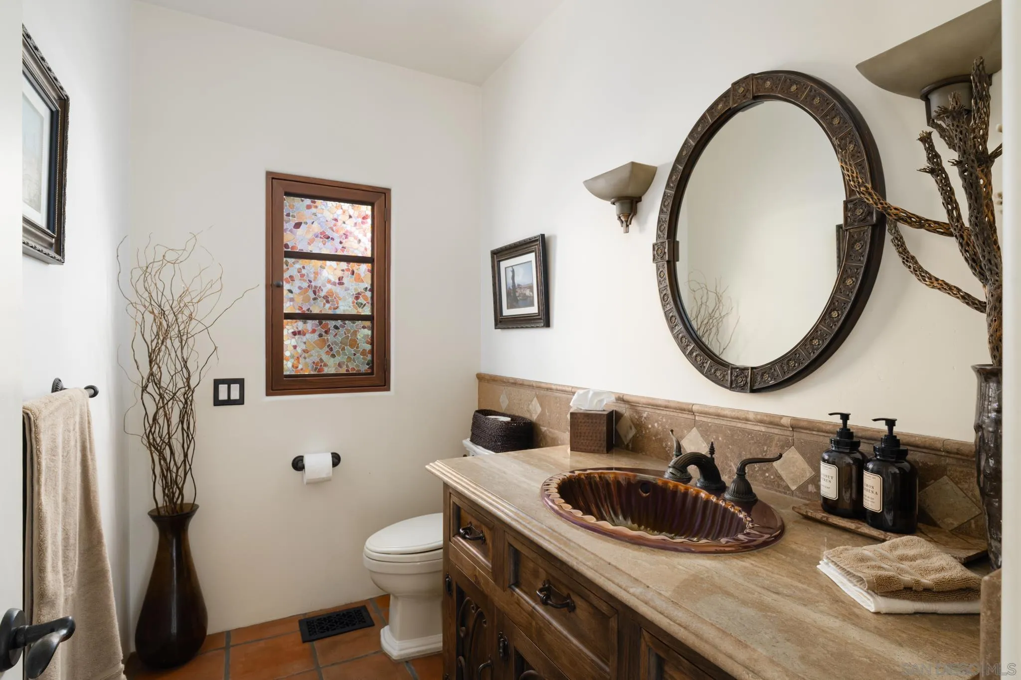 https://cdn.realtyfeed.com/cdn/127/250043188/4fda1c1fe0283e8518724378f653c887.webp