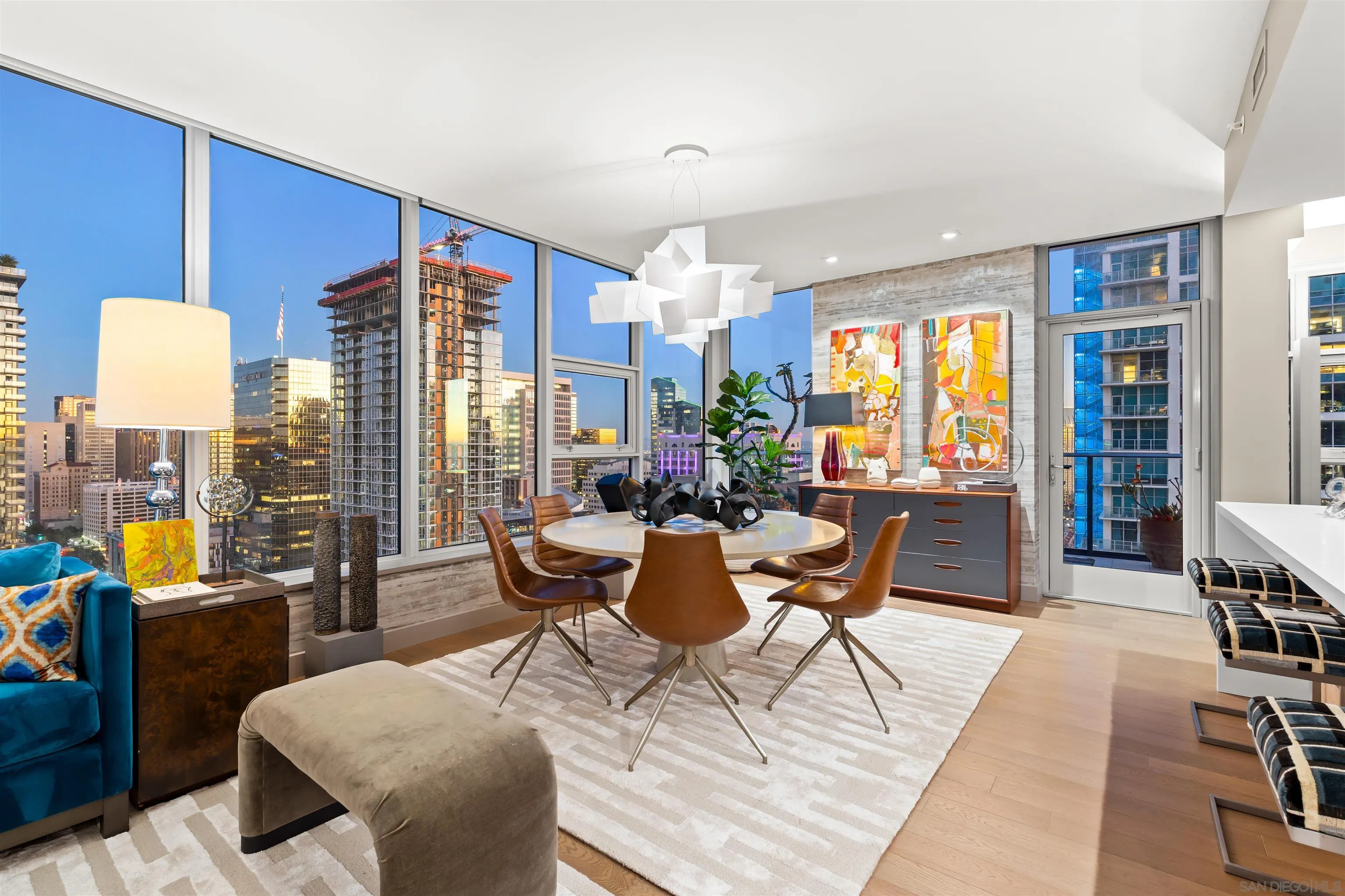 Photo #5: 250043191 Listing: Photo #5