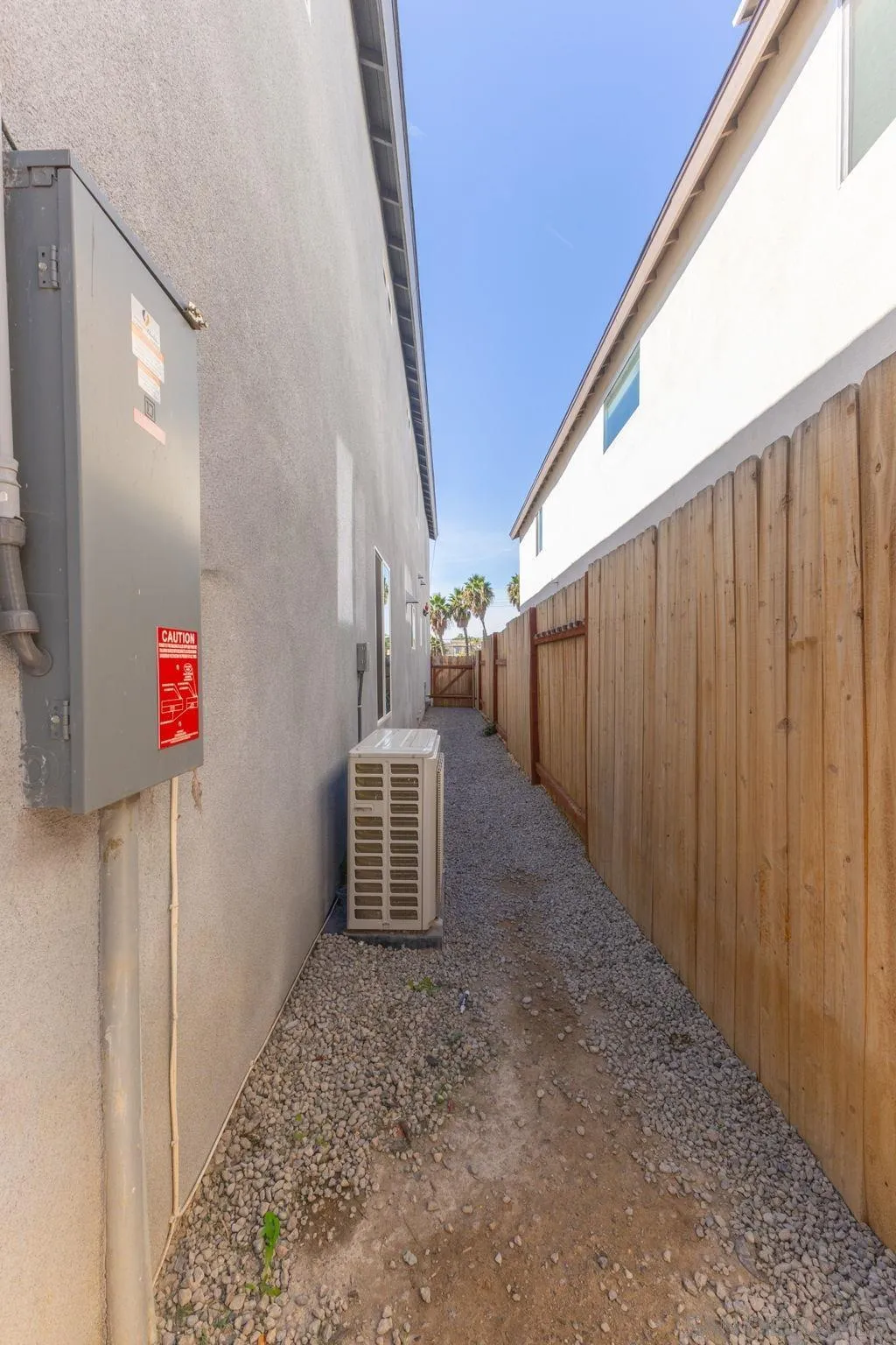 https://cdn.realtyfeed.com/cdn/127/250043201/12a5aae662b3e7ac08525db519caf427.webp
