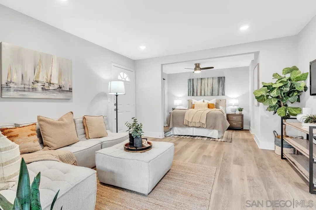 Photo #1: 250043207 Listing: Photo #1