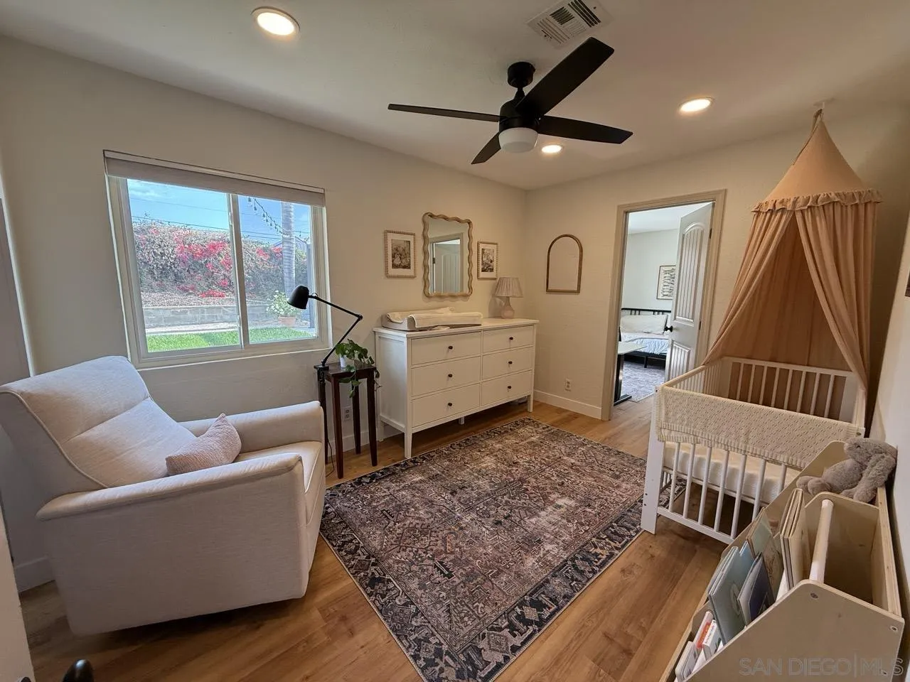 https://cdn.realtyfeed.com/cdn/127/250043231/9aeda89ccc75878468a4c93dd801b7be.webp
