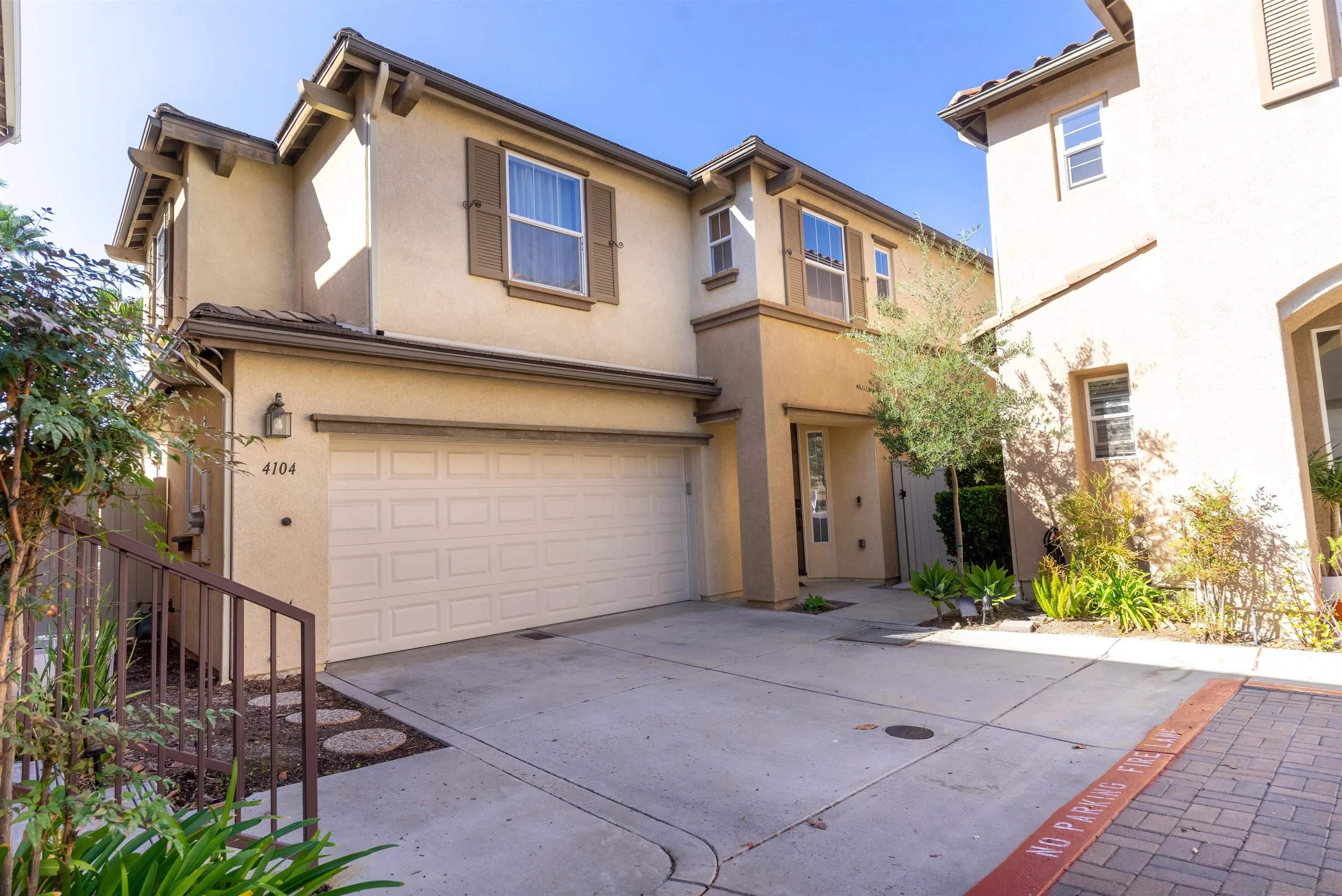 https://cdn.realtyfeed.com/cdn/127/250043247/279875cf37767d685c7c6a550e8d6253.webp