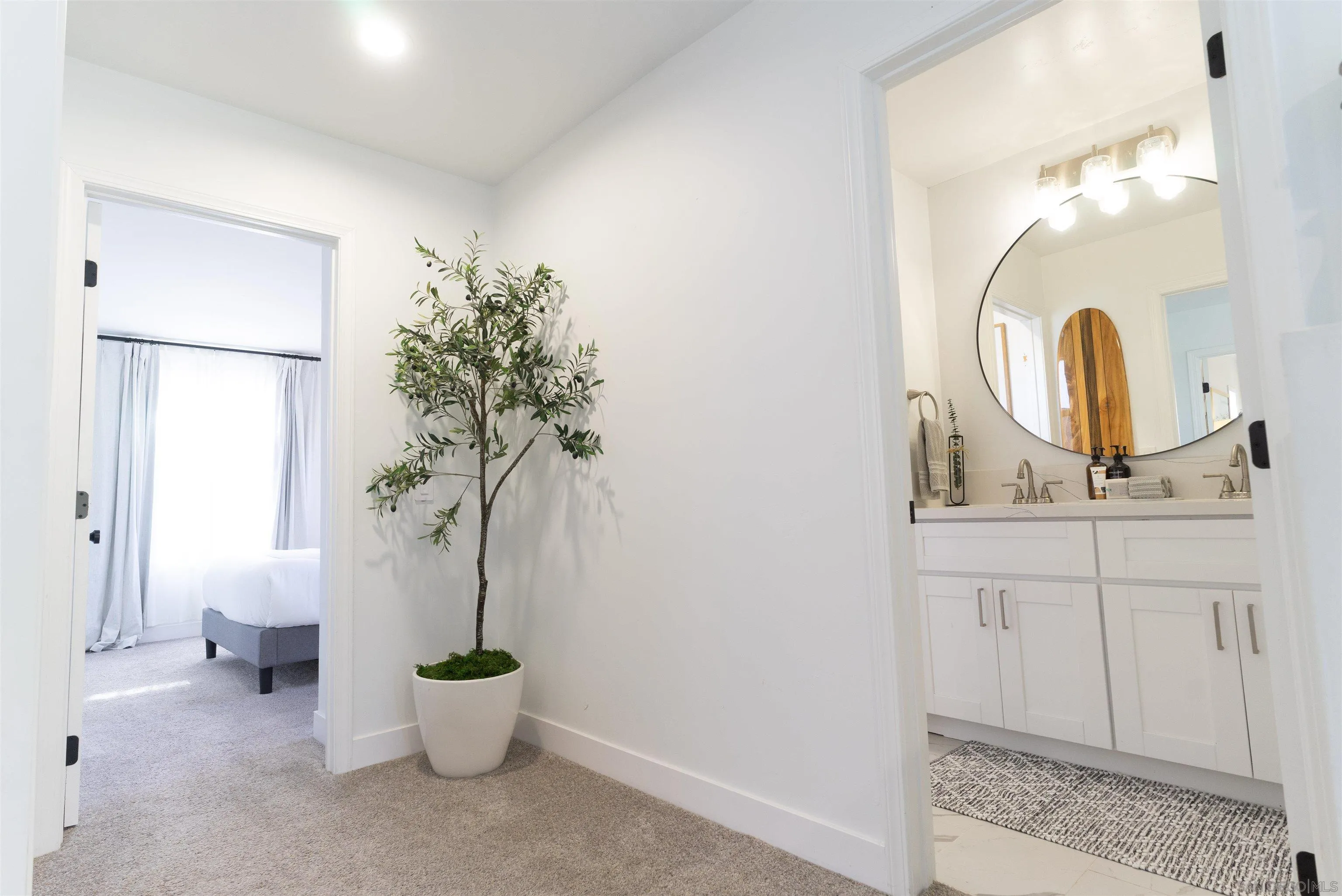 https://cdn.realtyfeed.com/cdn/127/250043247/637924ff49286b8db1d8f56c32fff069.webp