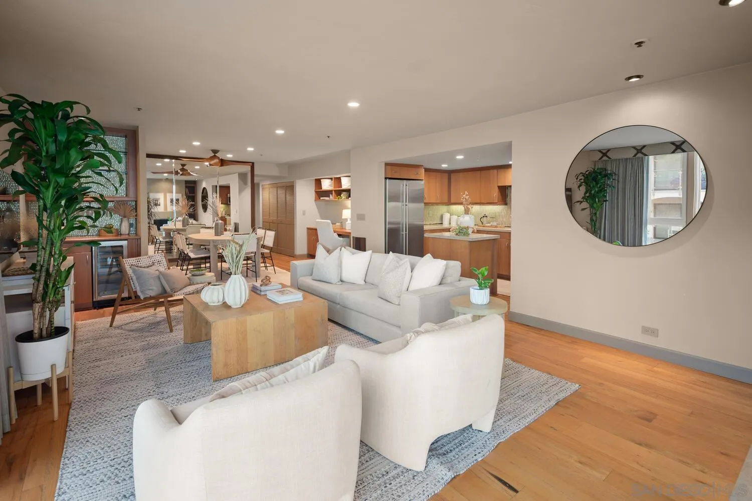 https://cdn.realtyfeed.com/cdn/127/250043250/b0cfc251085164d444da457190db4aac.webp