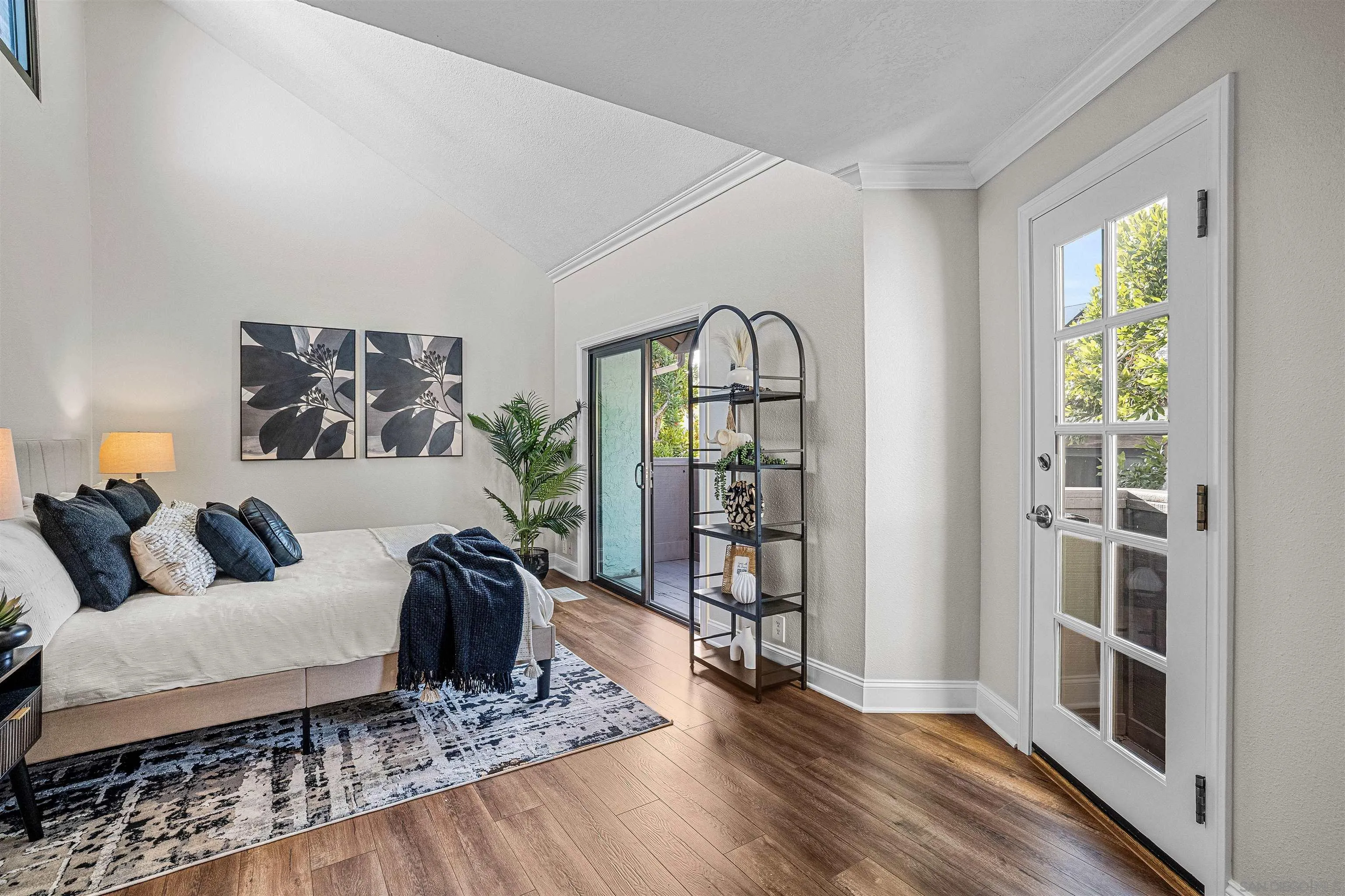 https://cdn.realtyfeed.com/cdn/127/250043257/196130fc6c567e671774487c2c6bc8d7.webp