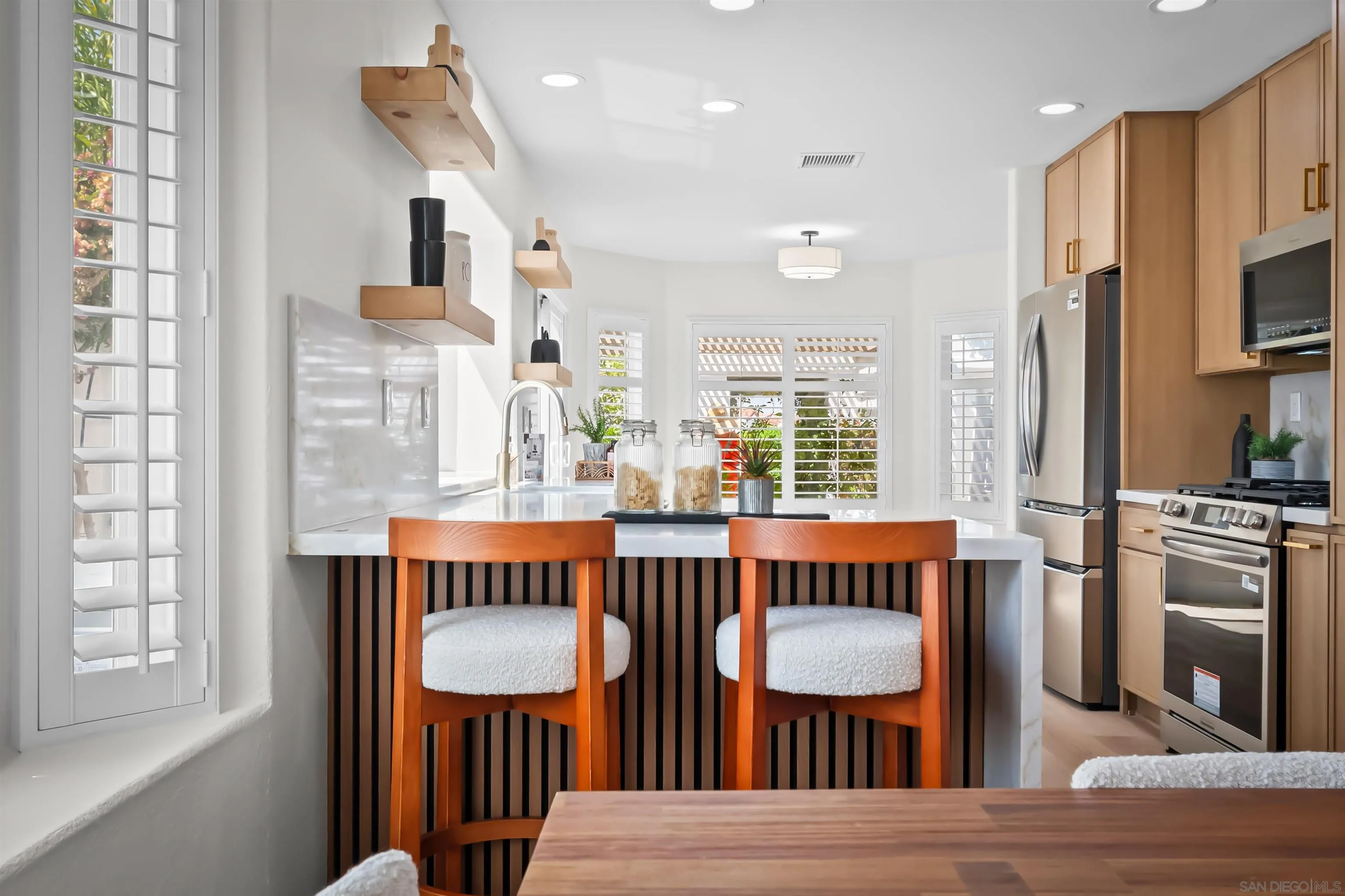 https://cdn.realtyfeed.com/cdn/127/250043262/6549836d61446ce2a73e1b4f2a187124.webp