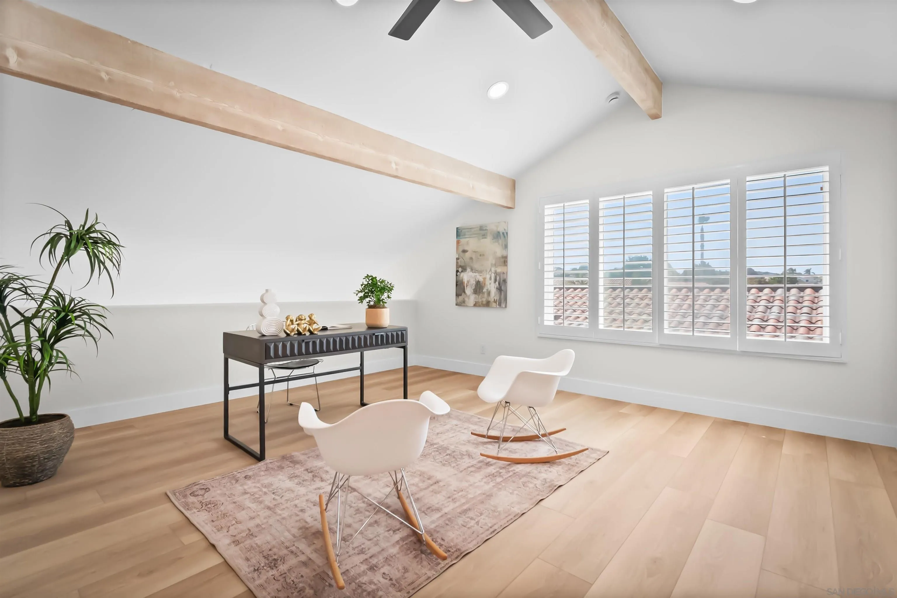 https://cdn.realtyfeed.com/cdn/127/250043262/8b69c89f10de707a430c175474ef6f5b.webp