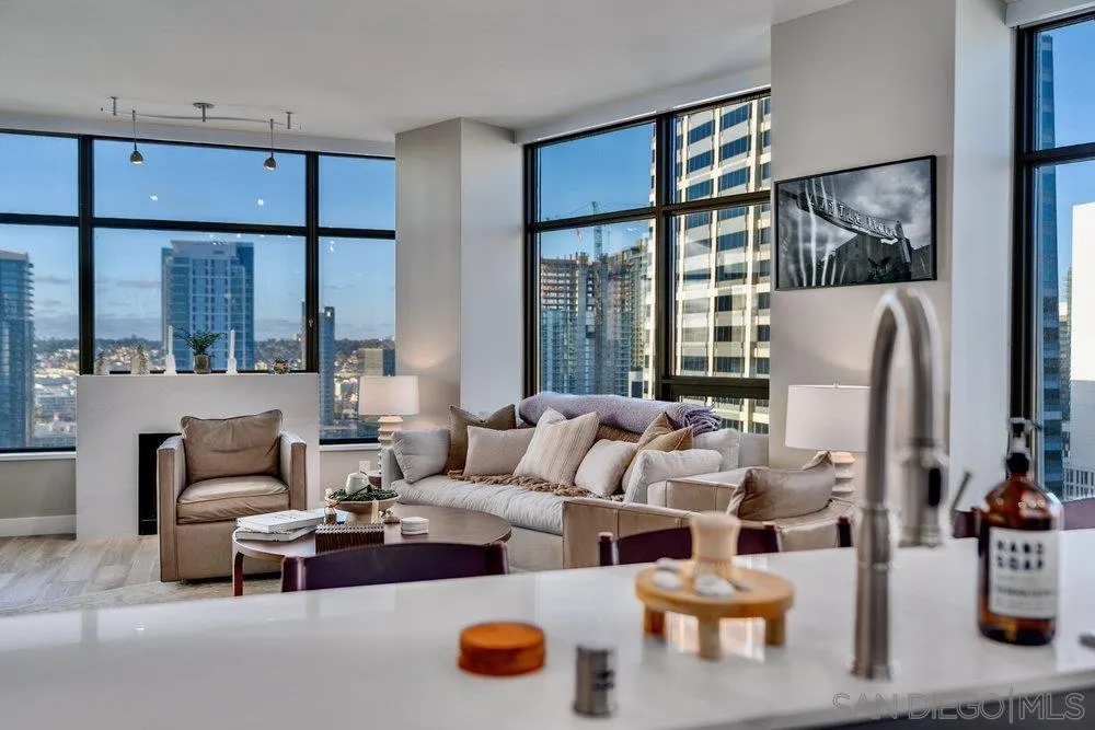 https://cdn.realtyfeed.com/cdn/127/250043281/05c3fd589c62e5e68ddcc1b778c74179.webp