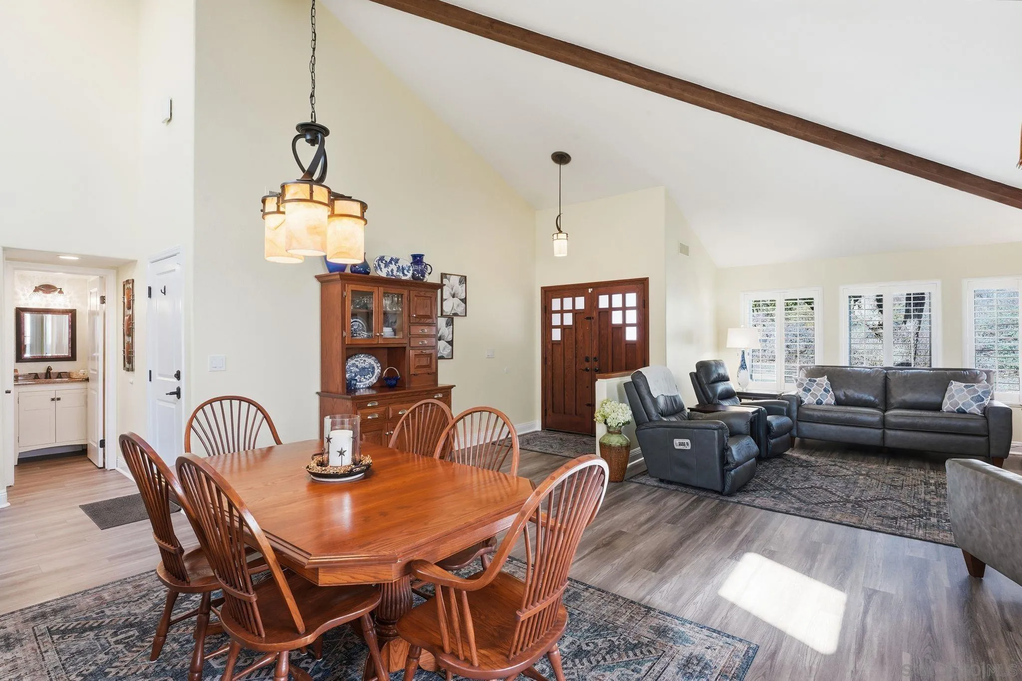 https://cdn.realtyfeed.com/cdn/127/250043298/11a96394505403222783ff78ca655ae9.webp