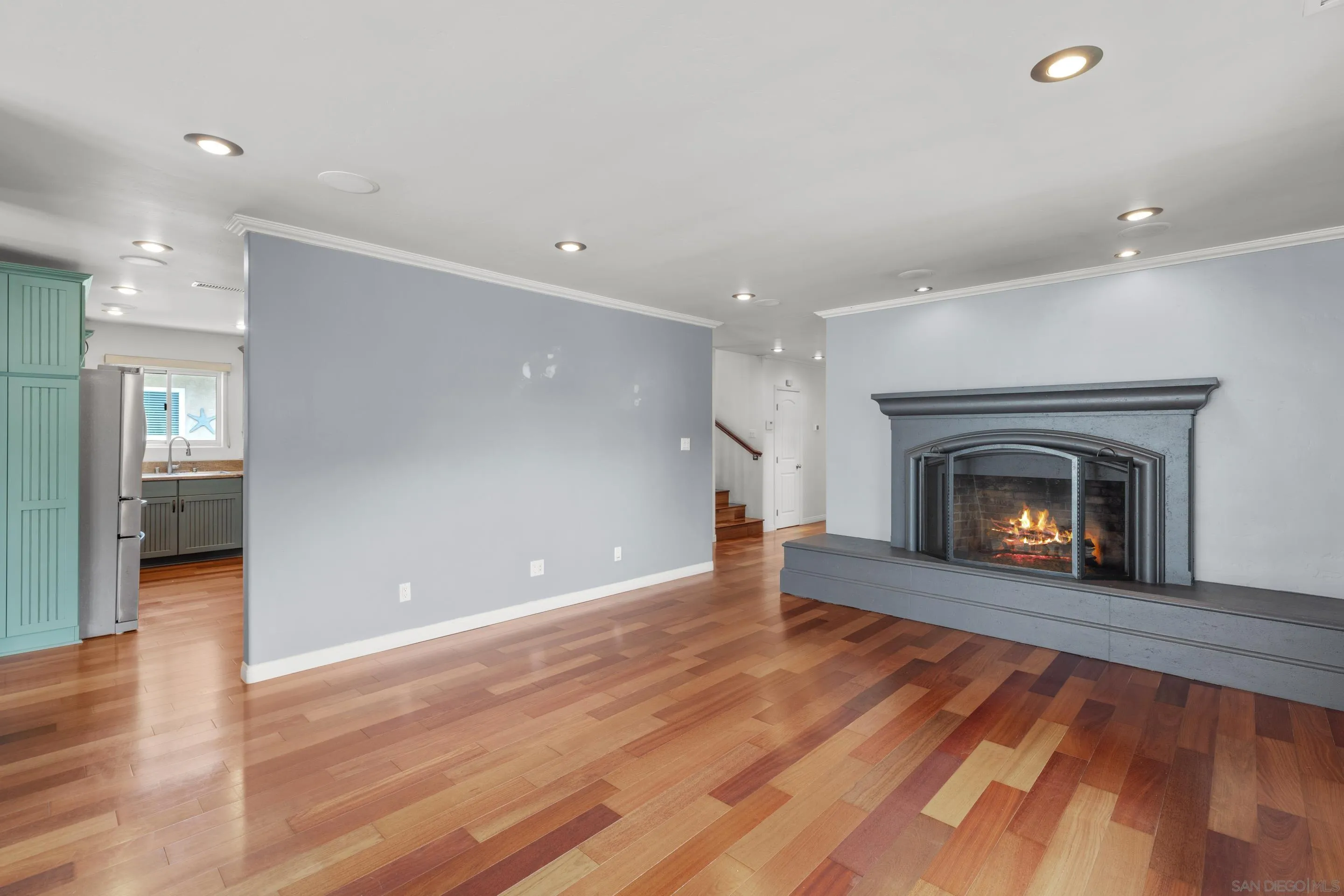 https://cdn.realtyfeed.com/cdn/127/250043332/15ea900abc788f7a3ae46733c6240395.webp