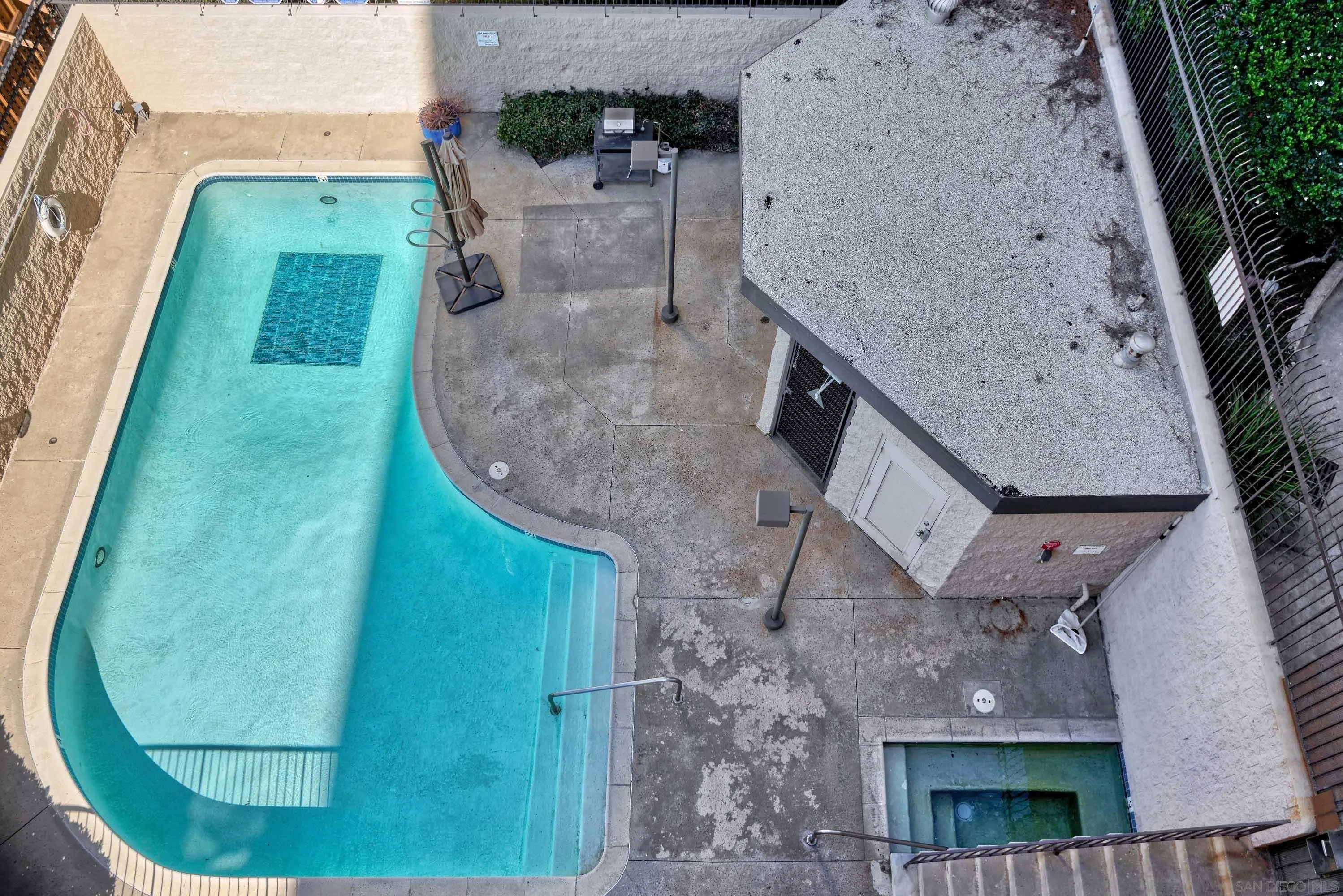 https://cdn.realtyfeed.com/cdn/127/250043369/30cfe19c97e3138c4024dd177a26db7a.webp