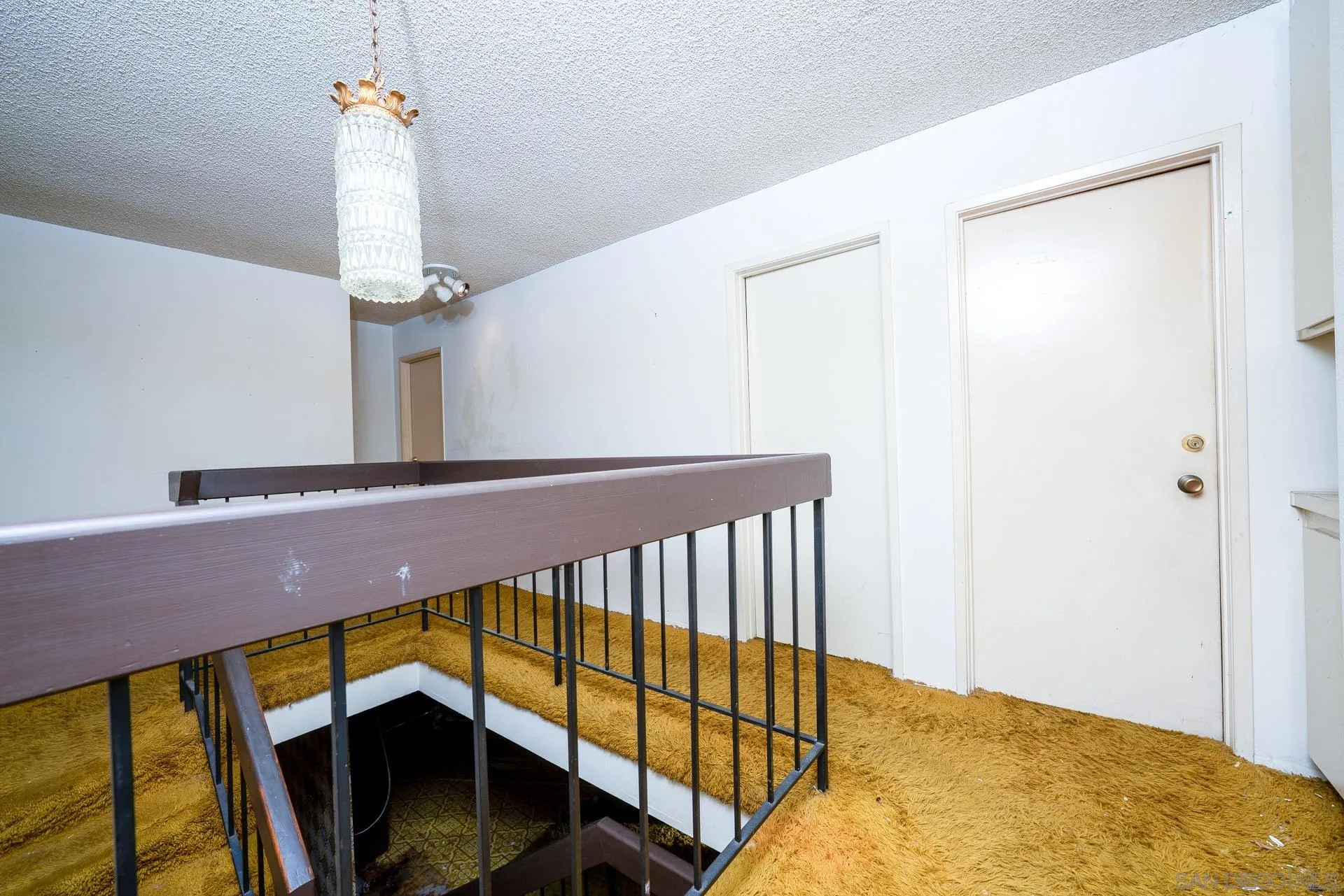 https://cdn.realtyfeed.com/cdn/127/250043374/7bcd19572981a254b395d84fee83607d.webp