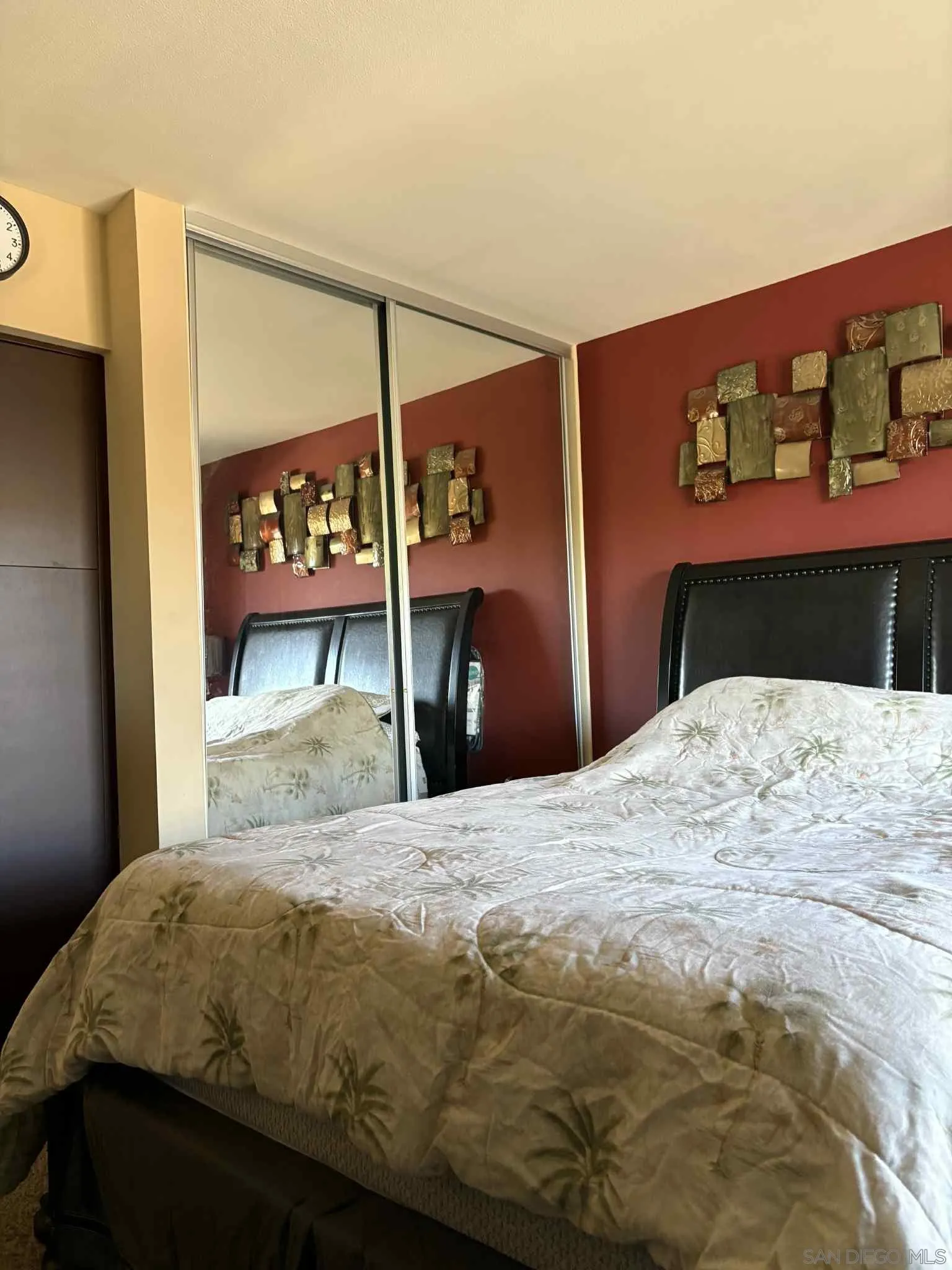 Photo #5: 250043384 Listing: Photo #5