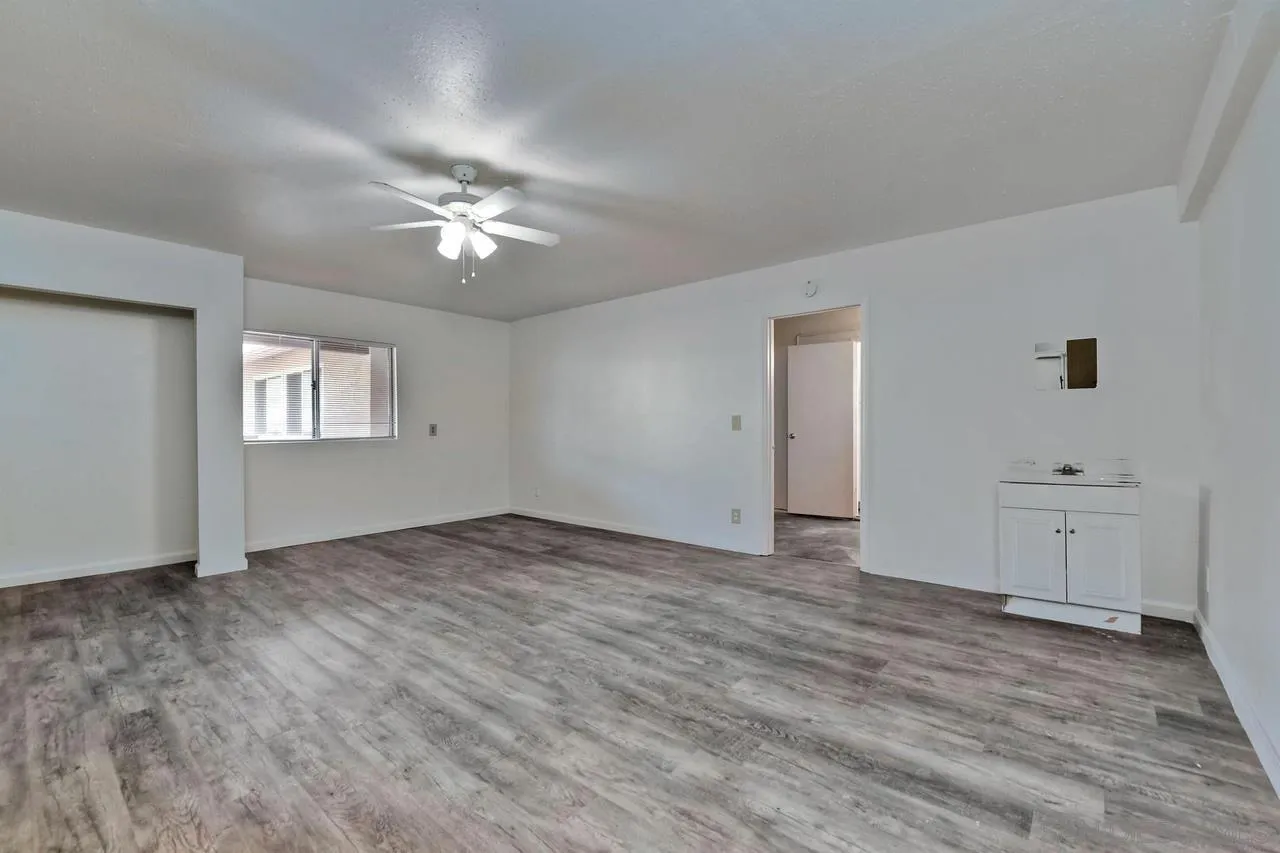 https://cdn.realtyfeed.com/cdn/127/250043390/a5e802d336e8f8219910333a08a18903.webp