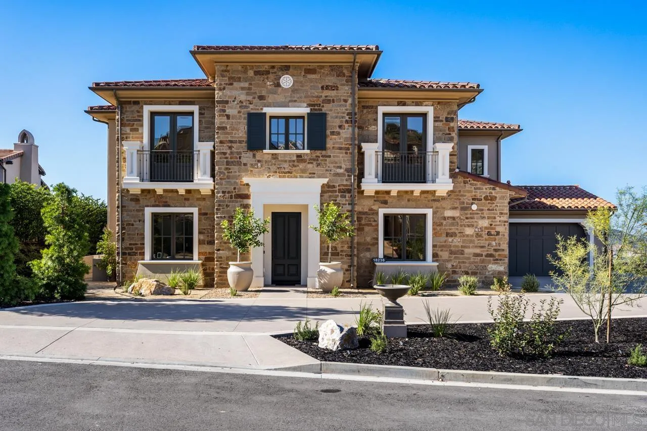 https://cdn.realtyfeed.com/cdn/127/250043392/cb323083ac3851fb3225ae5345f86428.webp