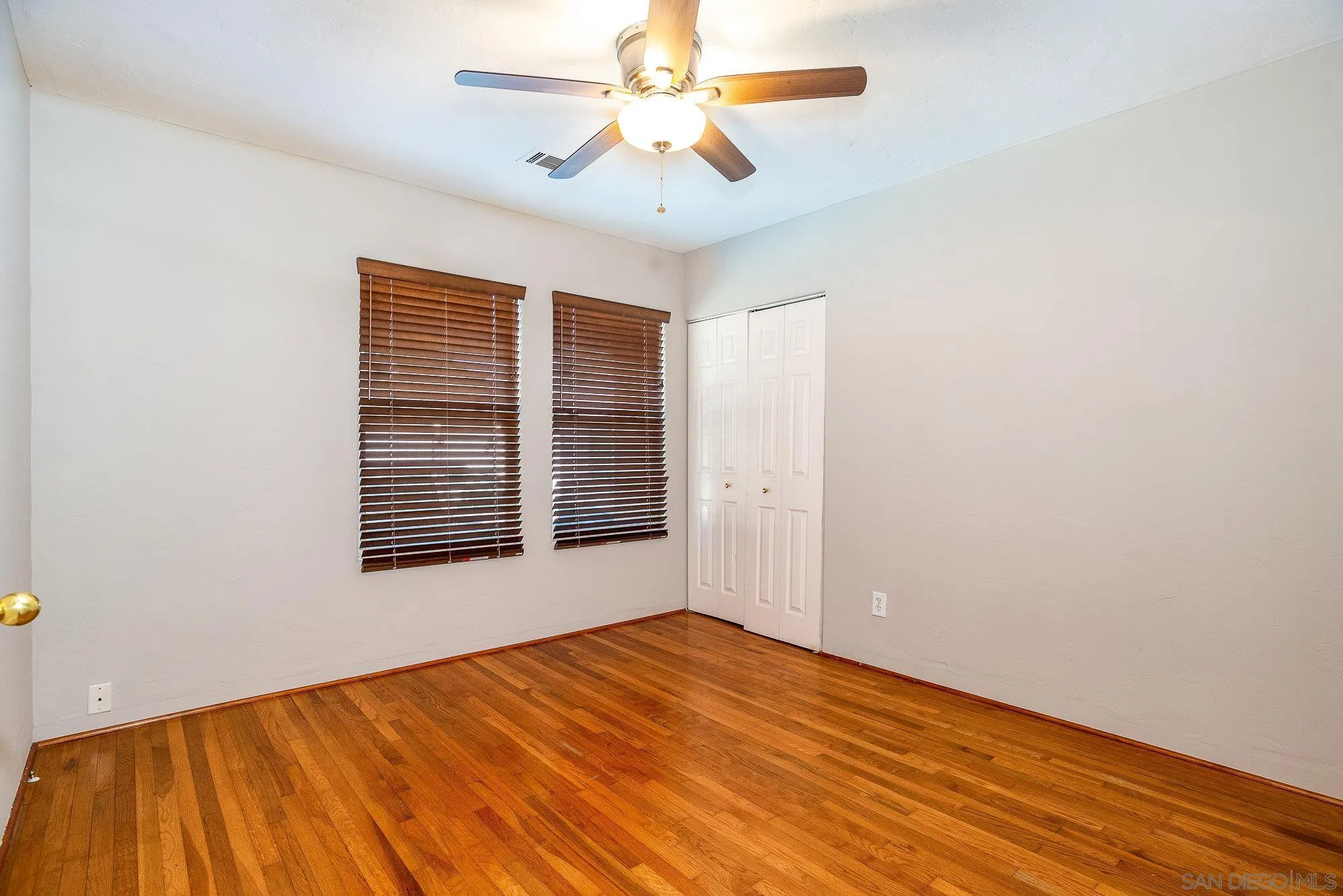 https://cdn.realtyfeed.com/cdn/127/250043411/4740901e774e36b26a1f60fb497e5035.webp