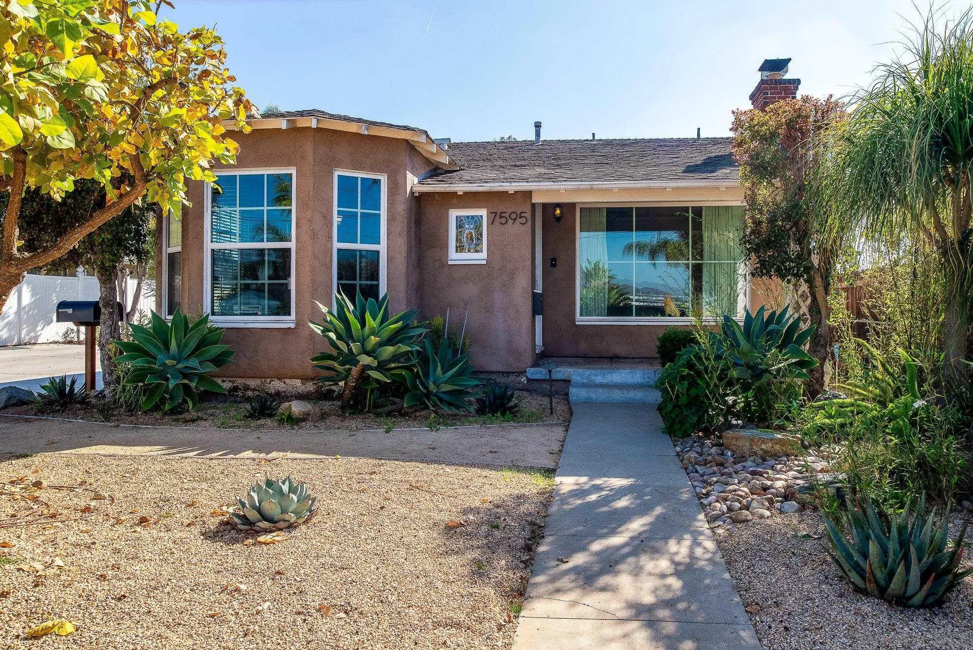https://cdn.realtyfeed.com/cdn/127/250043411/fc38099dc5117cdd8703a37105fcb72d.webp
