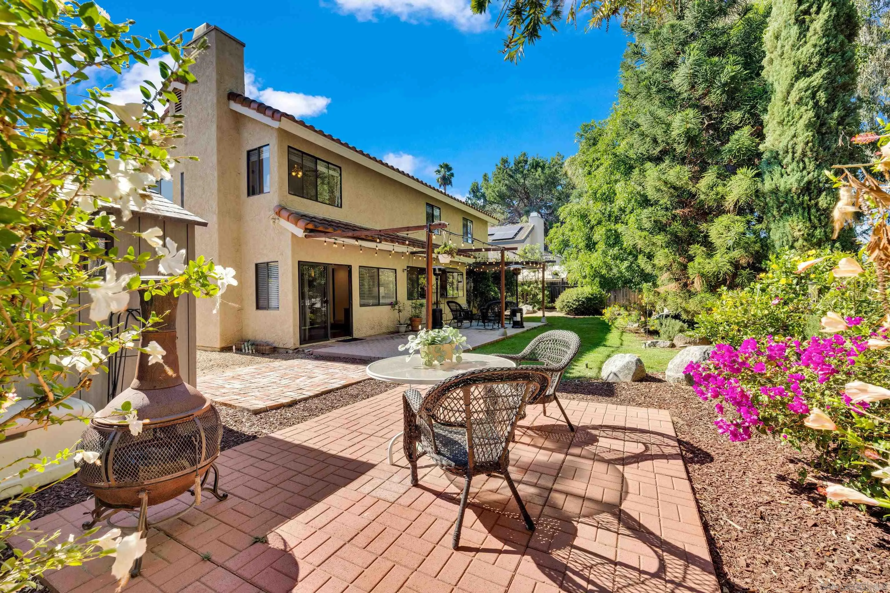 https://cdn.realtyfeed.com/cdn/127/250043414/fa9cc8c2780bf2b0f96379956abb3ed6.webp