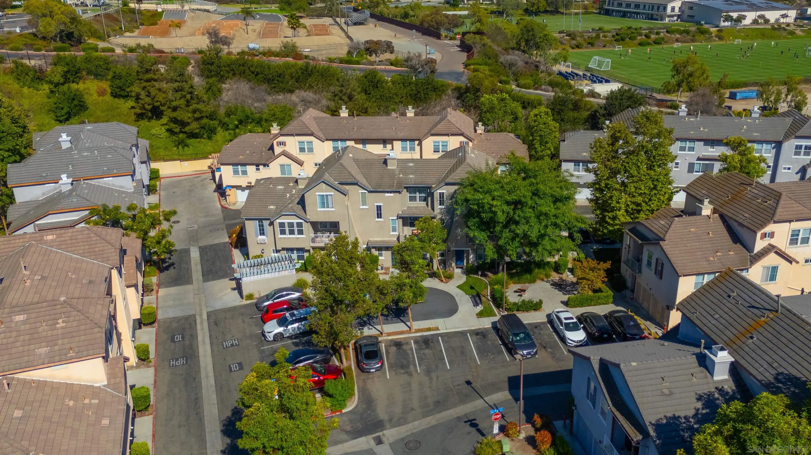 https://cdn.realtyfeed.com/cdn/127/250043426/63416e677a3156b803dc29e795569a6b.webp