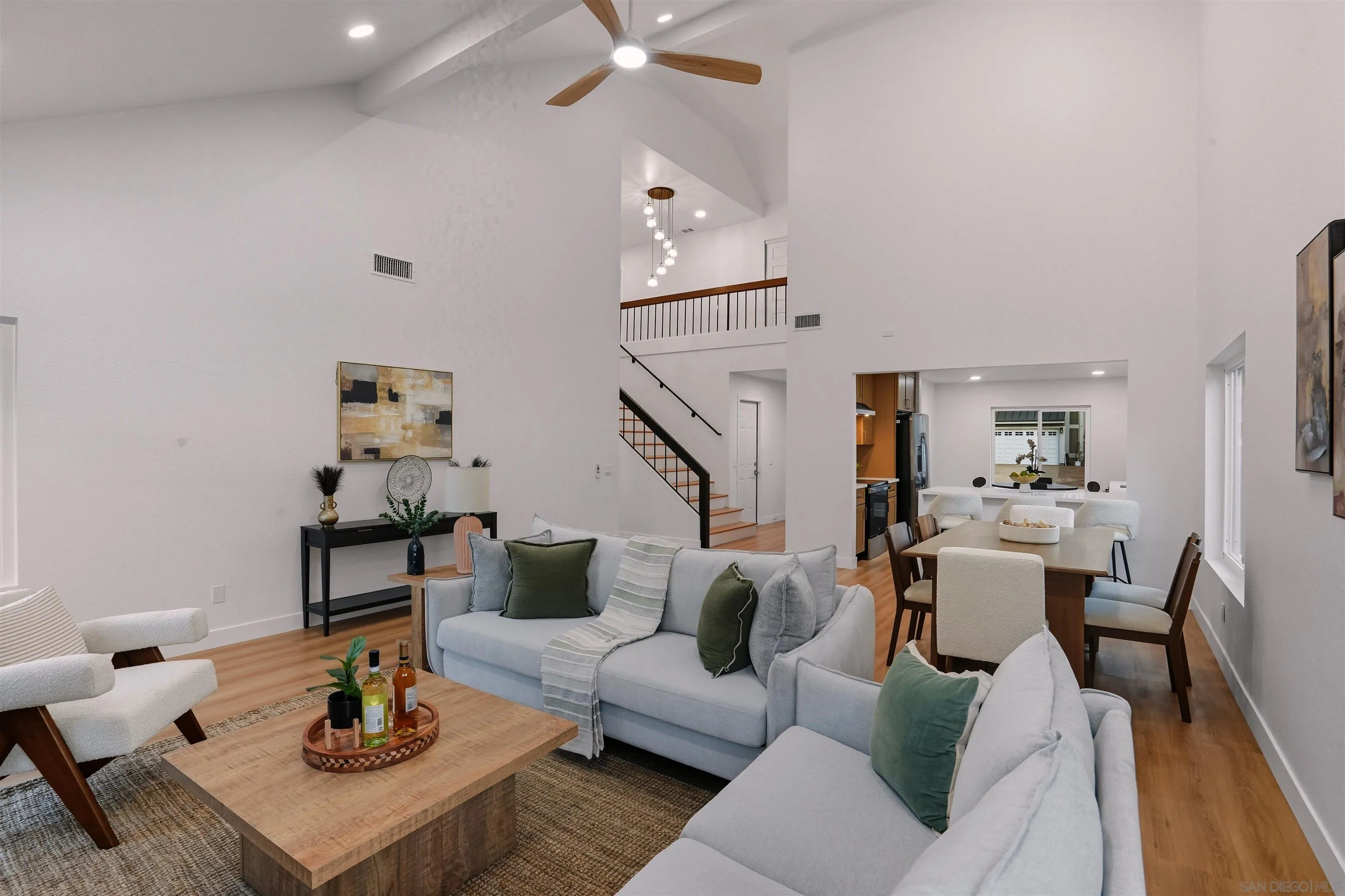 https://cdn.realtyfeed.com/cdn/127/250043432/4b33ab59a64364e71b9844194dd5ea14.webp