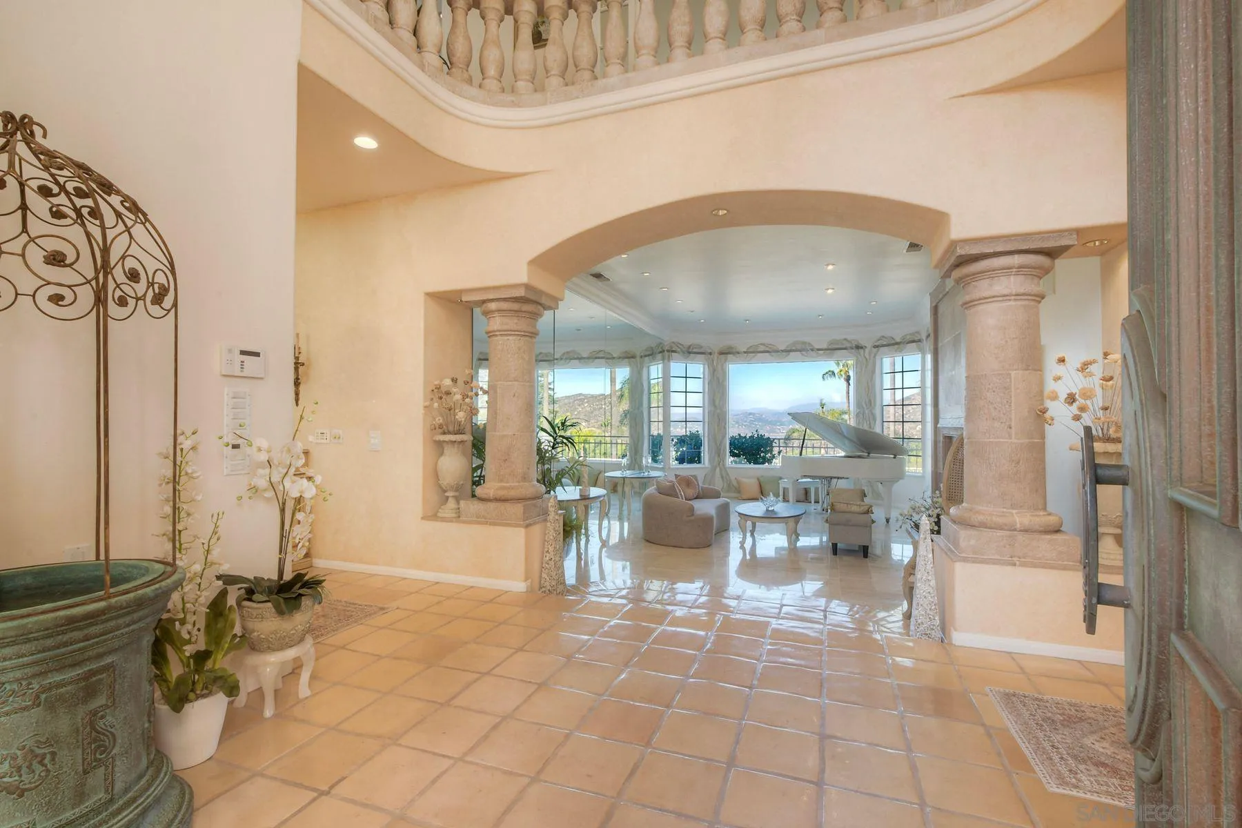 https://cdn.realtyfeed.com/cdn/127/250043439/7277226aed58c649ec9bbb92d58297b8.webp