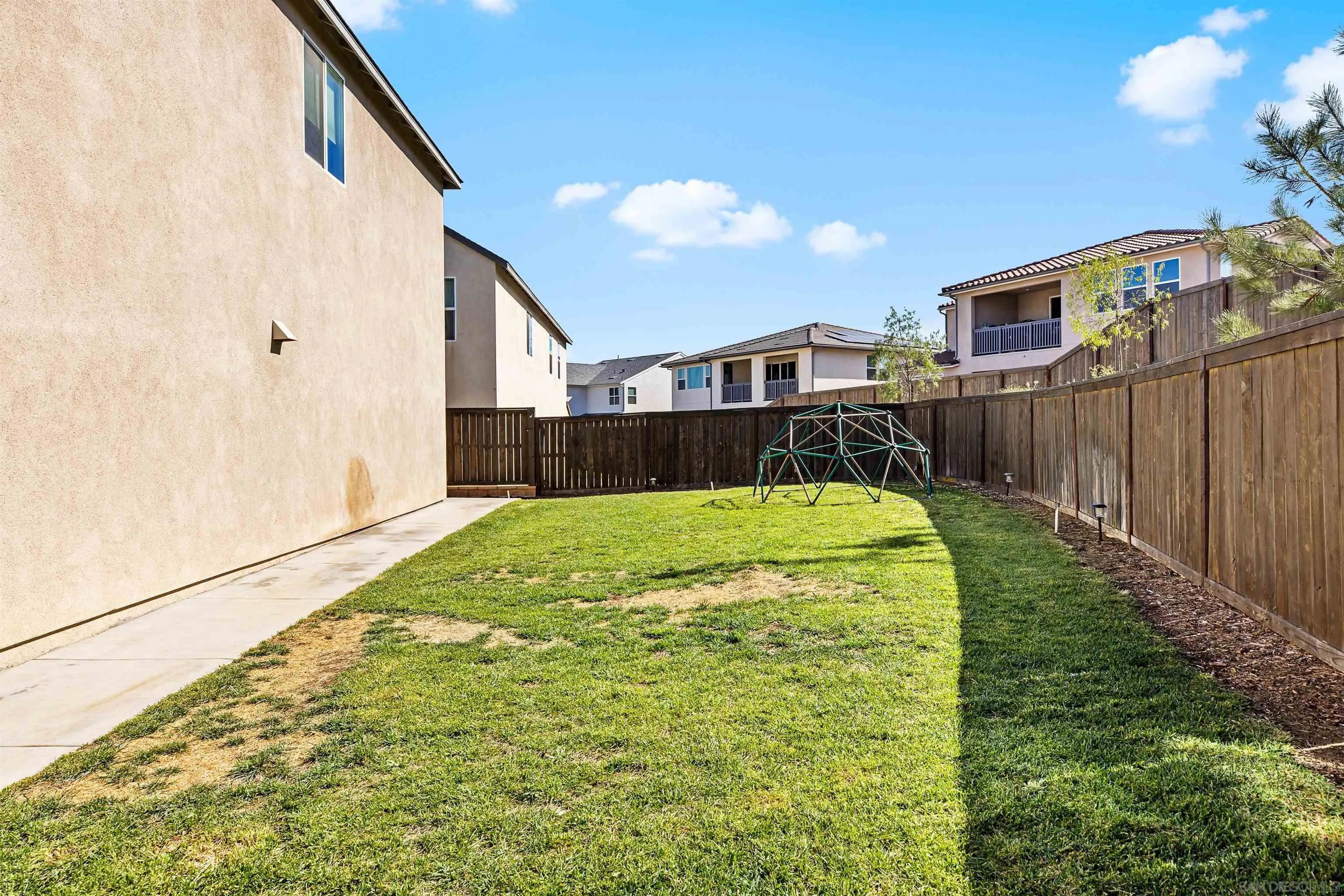 https://cdn.realtyfeed.com/cdn/127/250043462/2794f40408c89ab23831afb687c76845.webp