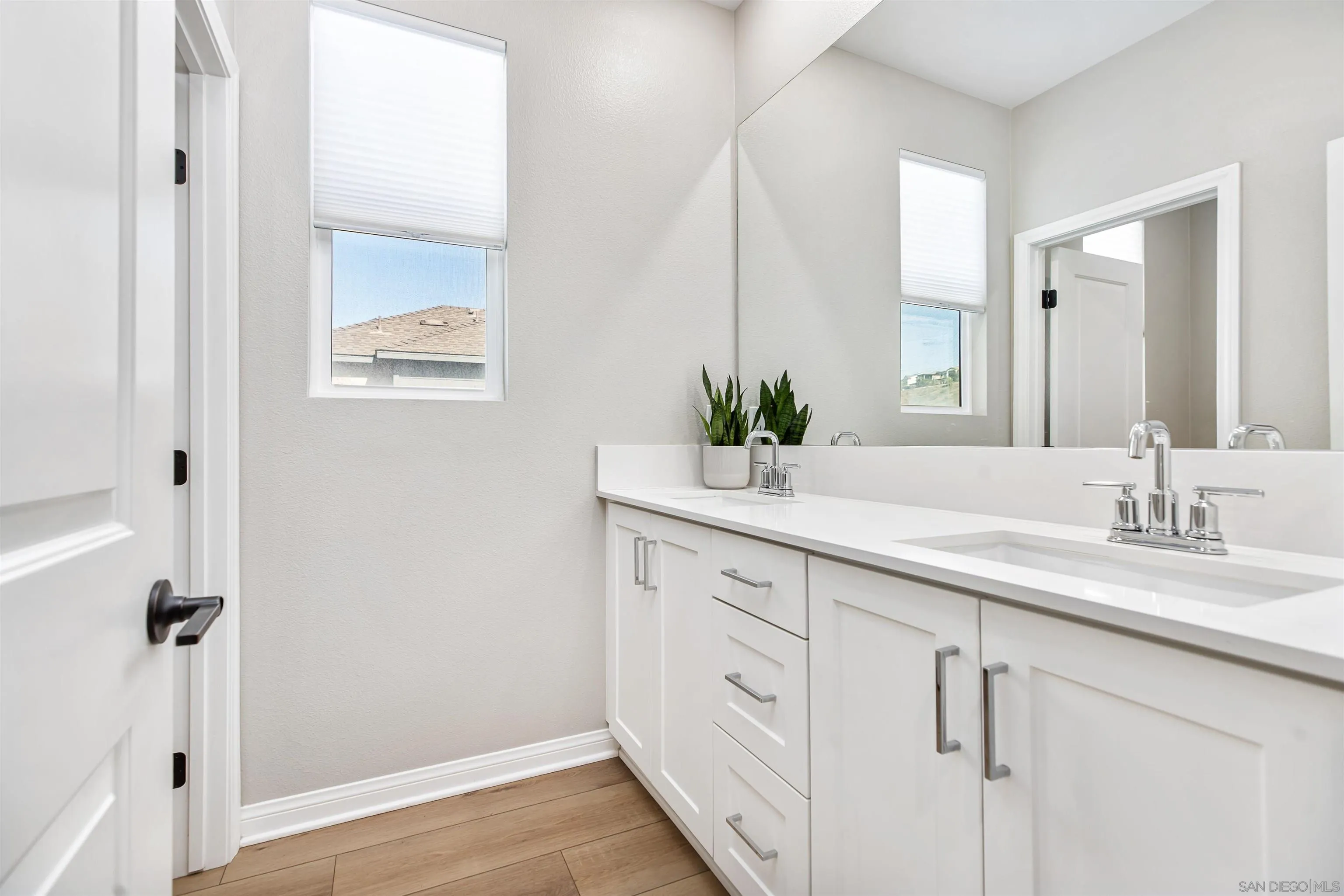 https://cdn.realtyfeed.com/cdn/127/250043462/3622427e7c36777cba7beefc5439640c.webp
