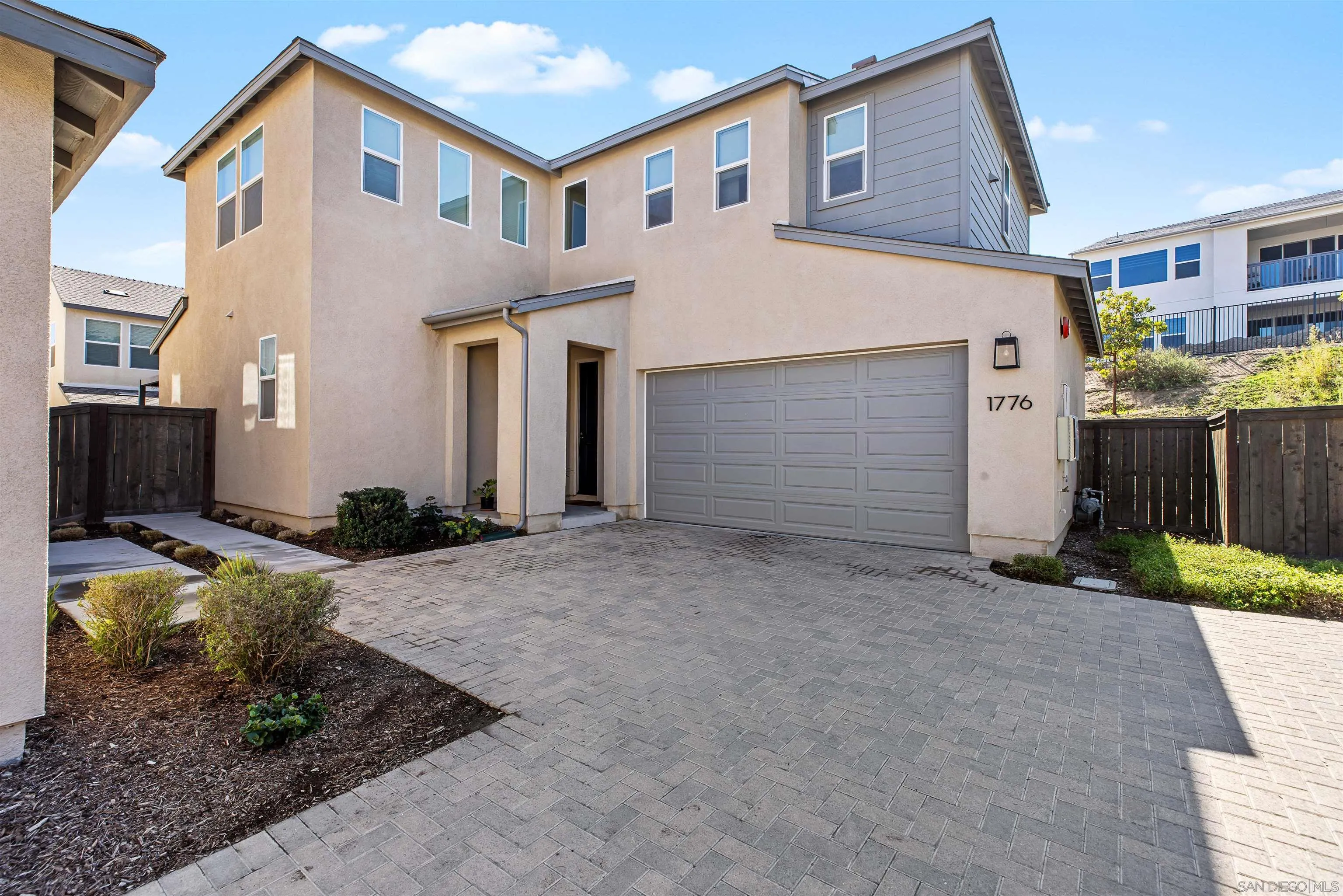 https://cdn.realtyfeed.com/cdn/127/250043462/3a5be6a27c54c071c0b118bc77bedb76.webp