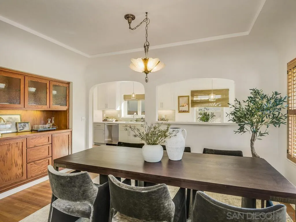https://cdn.realtyfeed.com/cdn/127/250043469/64248e5580515c087383cb7eca59b9e8.webp